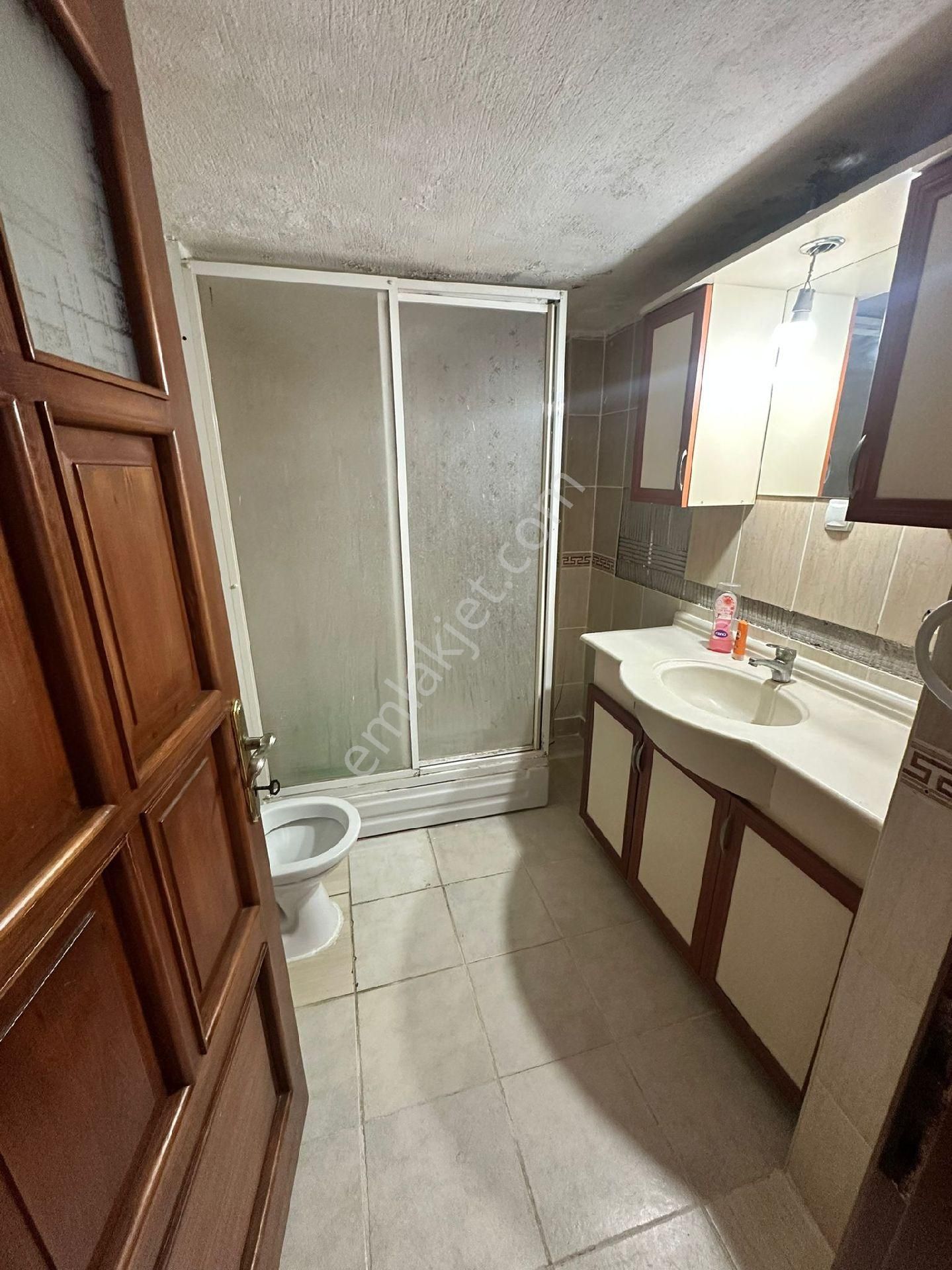 Kuşadası Merkezde Arakat 3+1 Fırsat Satılık Daire - Görsel 15