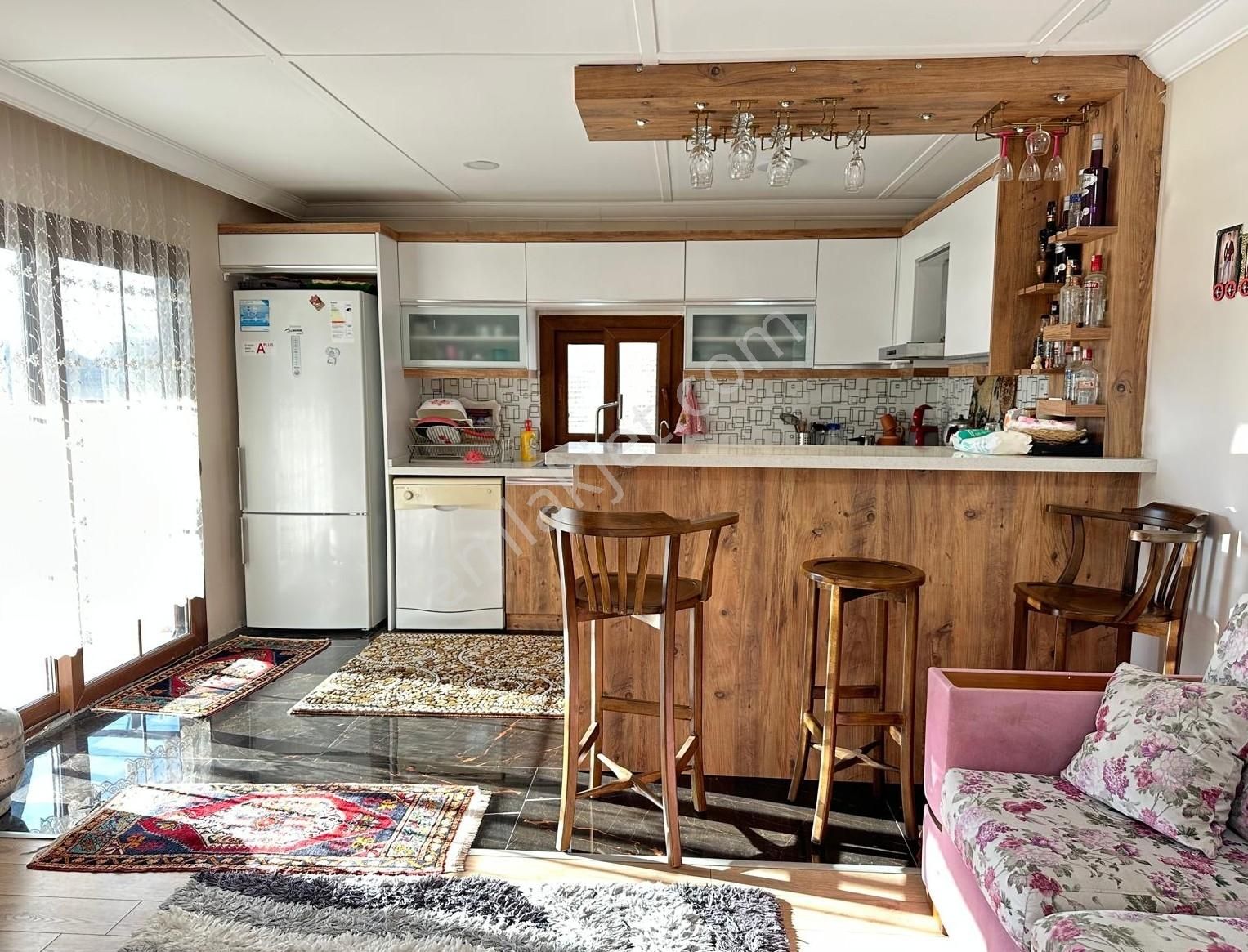 Öz-er Gayrimenkul Şehrin Gürültüsünden Uzak,müstakil Bahçe - Görsel 5