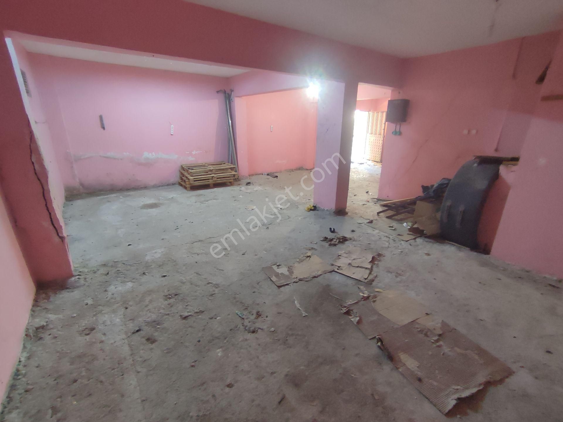 Balcıoğlundan Kocatepe Mahallesinde Depoya Kiralık Yarı Bodrum Dükkan - Görsel 6