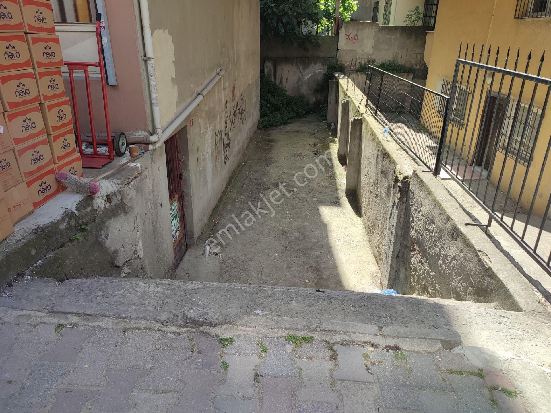 Balcıoğlundan Kocatepe Mahallesinde Depoya Kiralık Yarı Bodrum Dükkan - Görsel 3