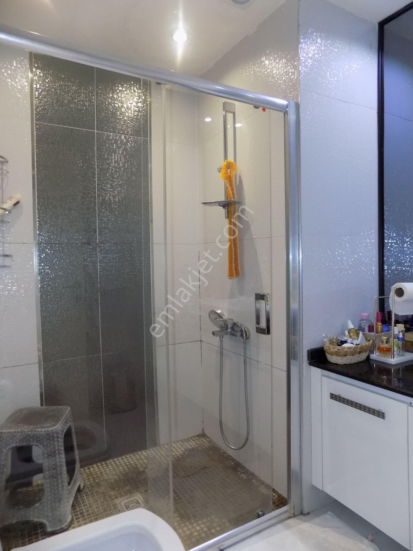 A'dan Caddenin En Prestijli Ve Lüks Sitesinde Geniş 2+1 Satılık - Görsel 24