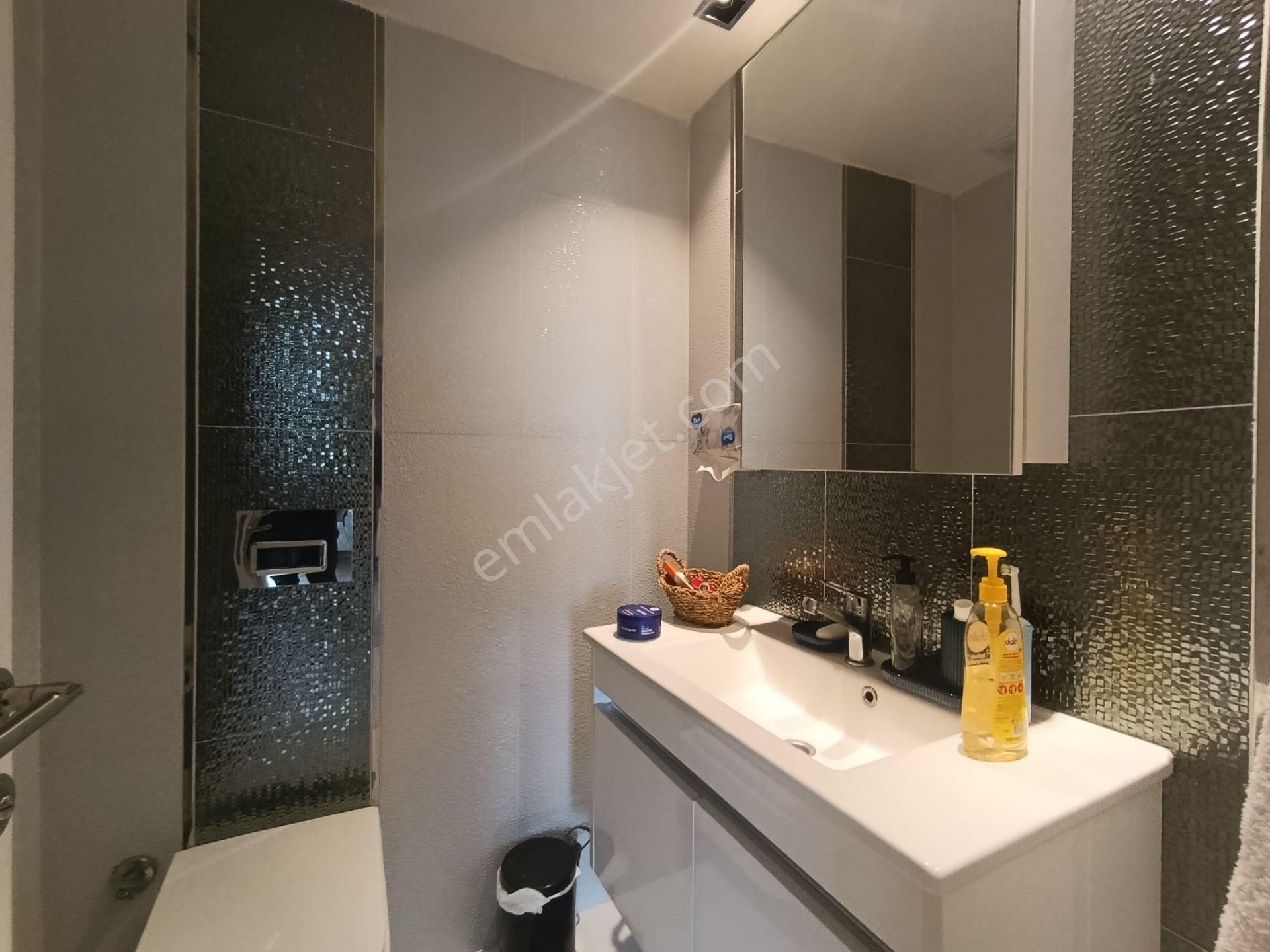 A'dan Caddenin En Prestijli Ve Lüks Sitesinde Geniş 2+1 Satılık - Görsel 17