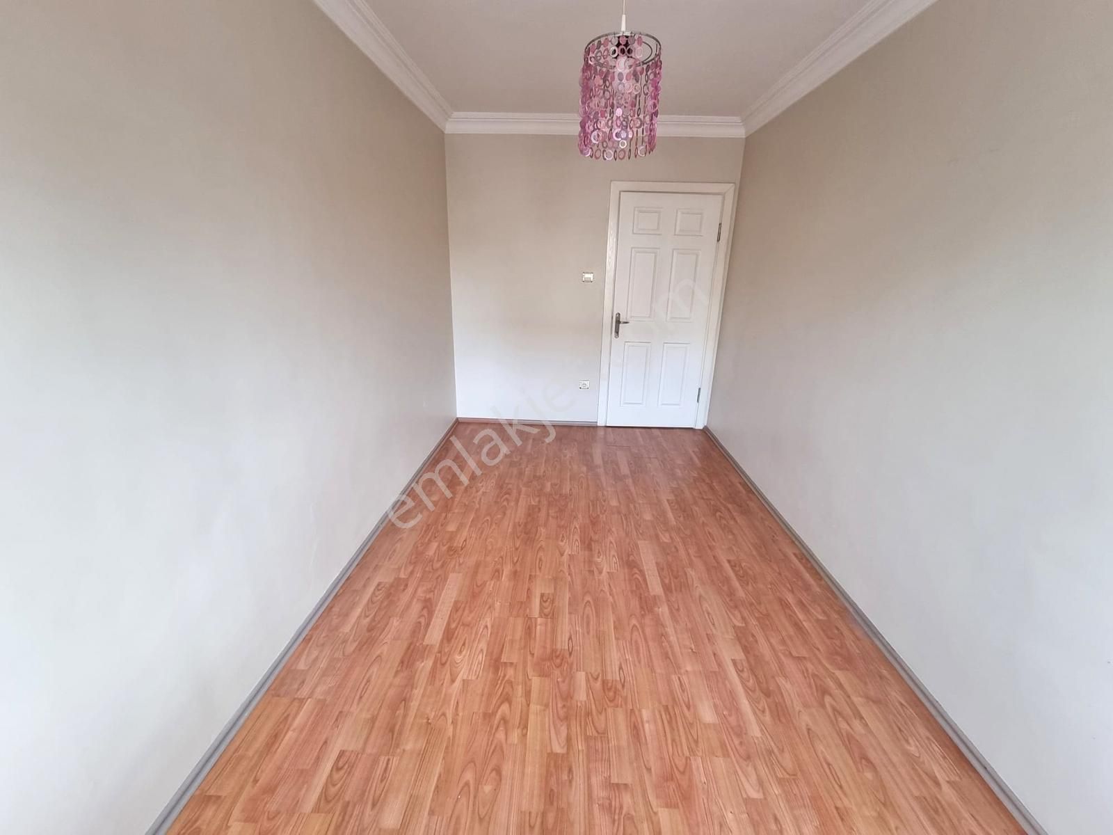 Tuzla Merkezde Cadde Üzeri Geniş Ferah 3+1 Satılık Fırsat Daire - Görsel 13