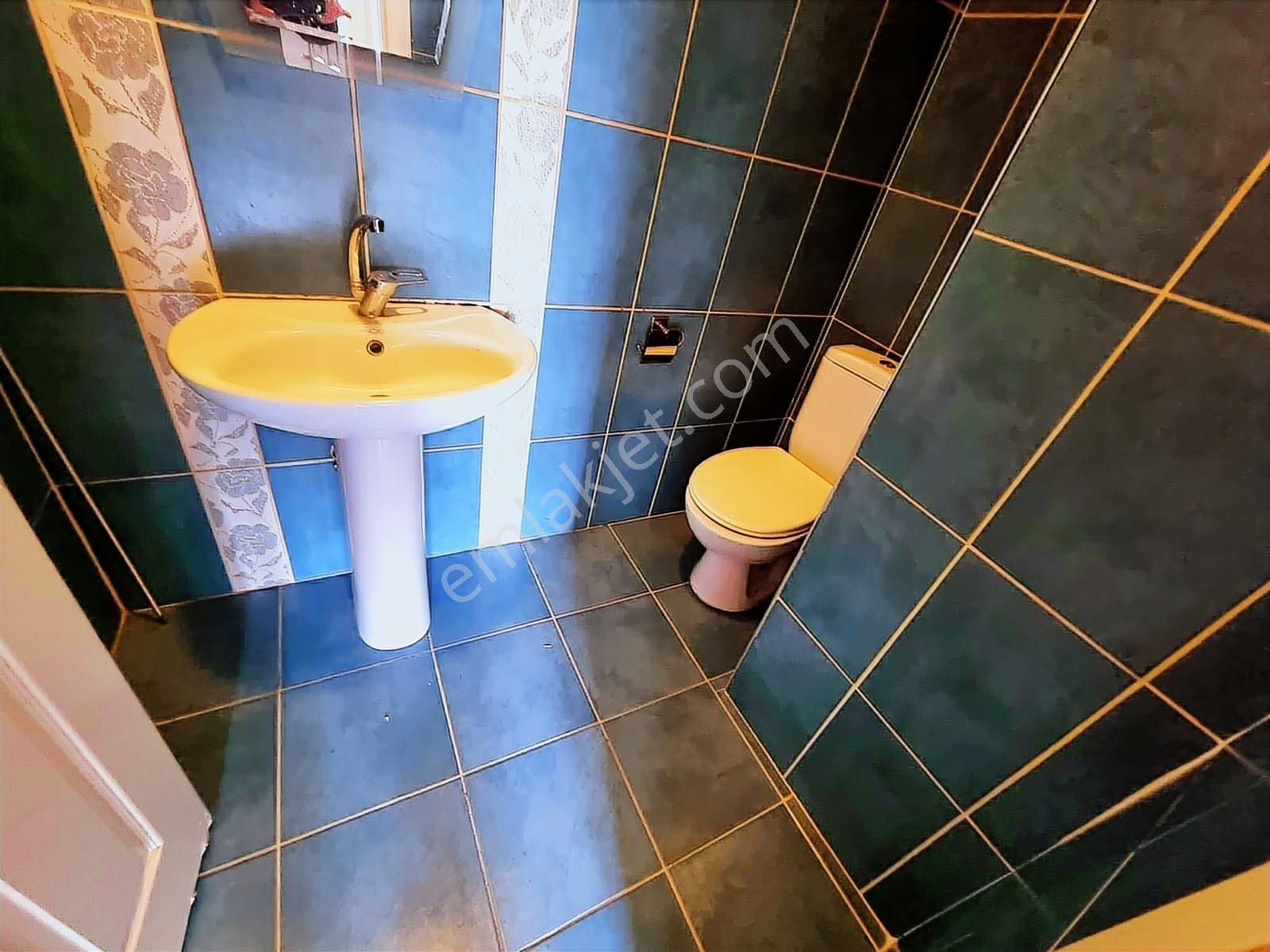 Tuzla Merkezde Cadde Üzeri Geniş Ferah 3+1 Satılık Fırsat Daire - Görsel 8