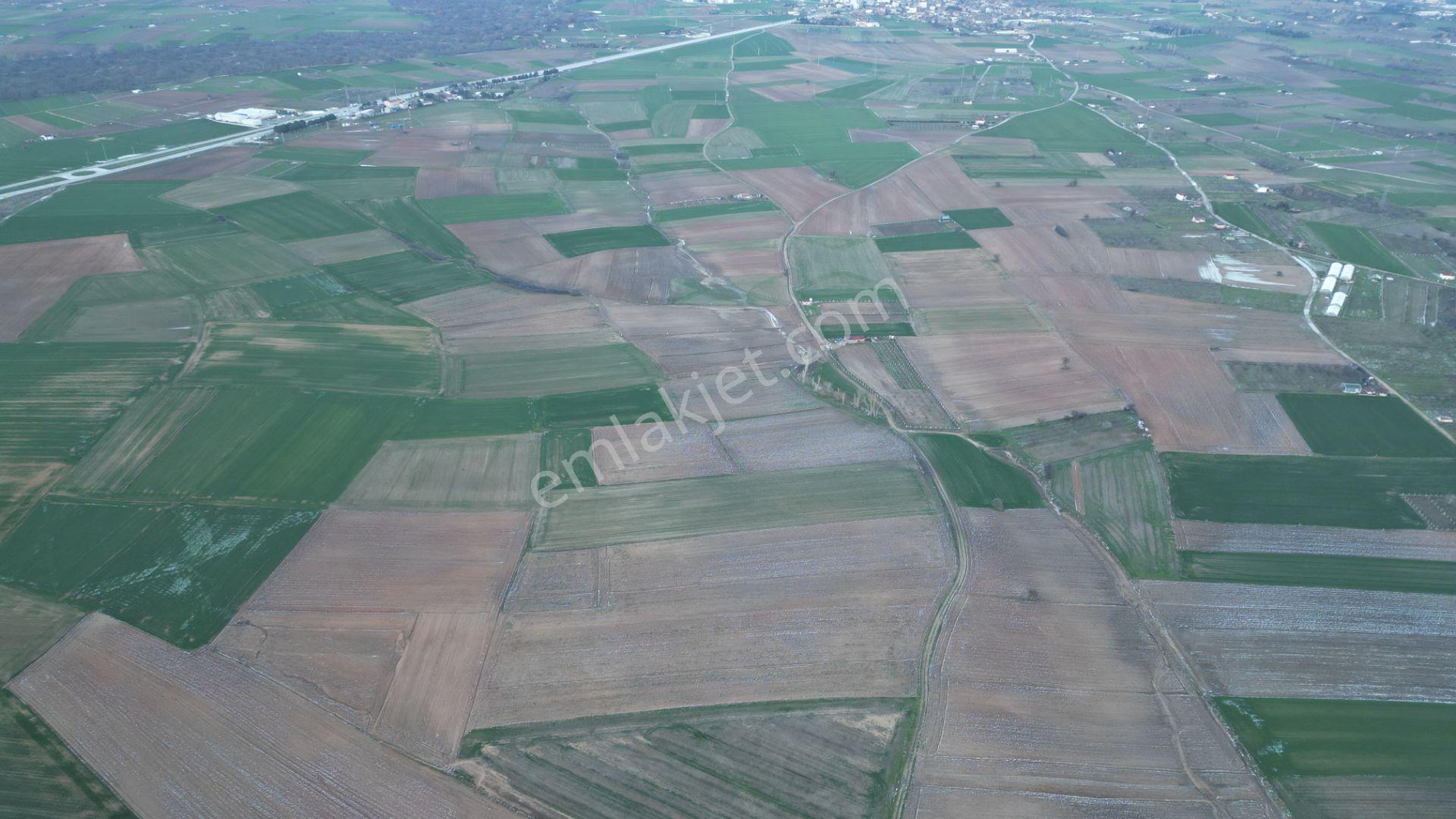 B&u Gayrimenkul'den Karahıdırda Bağ Tapulu Yol İzni Alınmış Arazi - Görsel 14