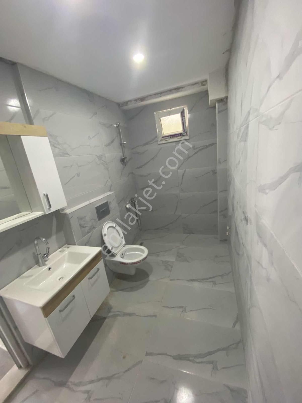 Örnek Mahallesi 200 M2 Çekme Katlı Kiralık Dükkan - Görsel 5