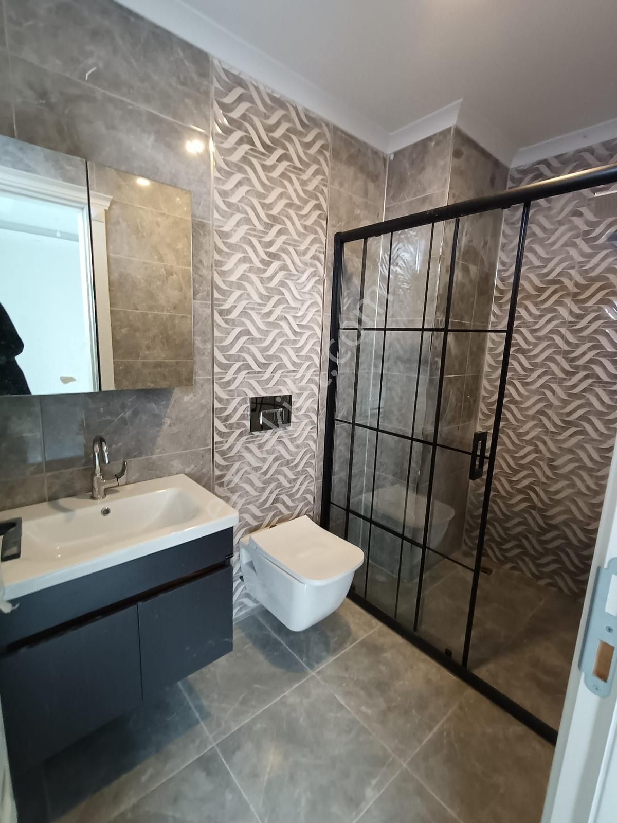 Serdivan Adatıp Arkası Müstakil Tripleks 4+1 Lüks Kiralık Daire - Görsel 5