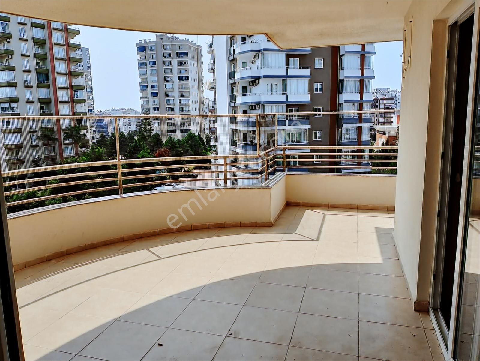 New Form'dan Palm City Civarı Site İçi Havuzlu 4+1 Kiralık Daire - Görsel 31