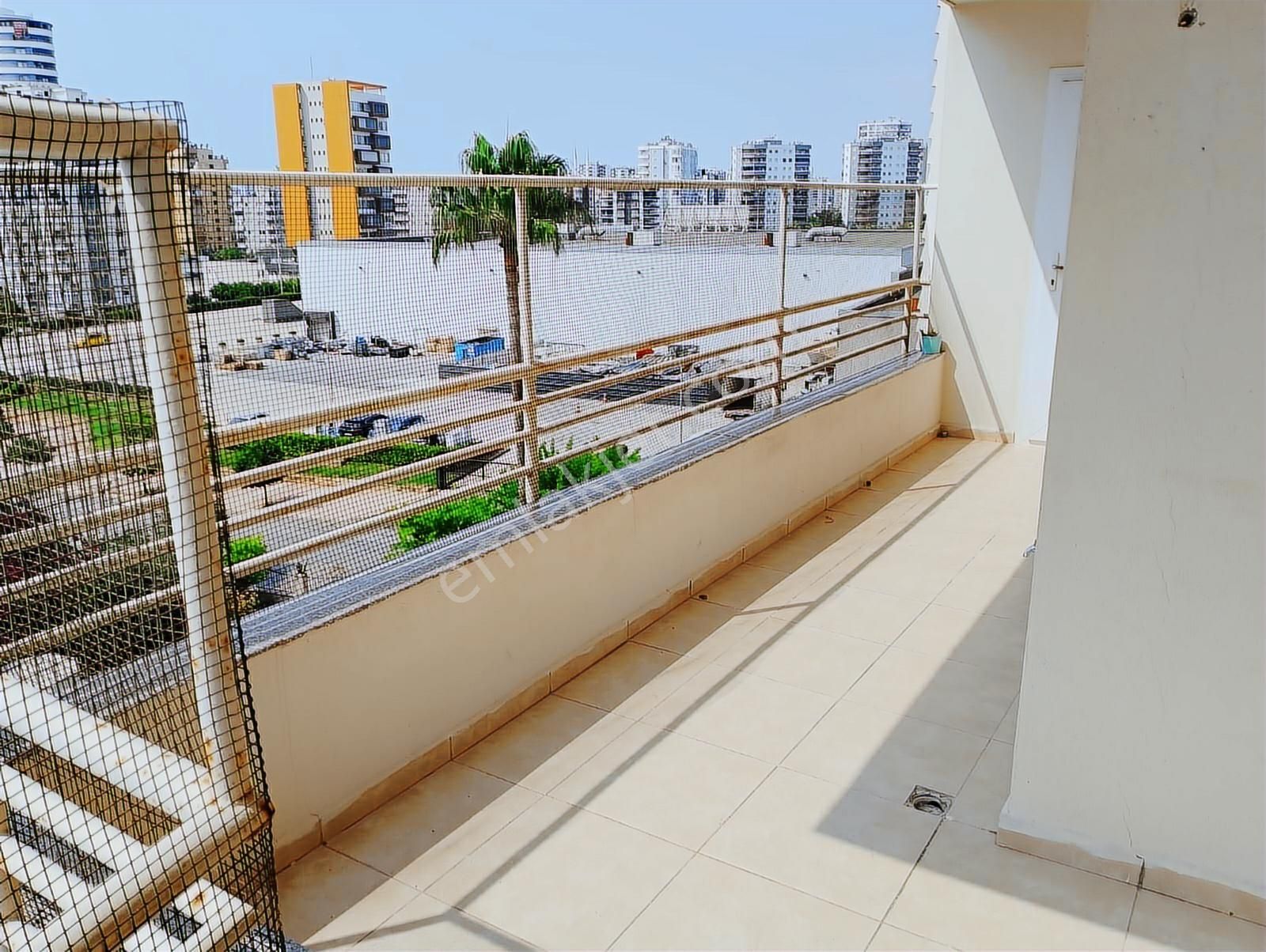 New Form'dan Palm City Civarı Site İçi Havuzlu 4+1 Kiralık Daire - Görsel 17