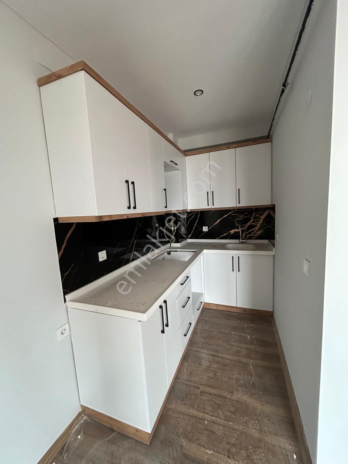 Canyapı'dan Nef'in Üst Tarafında