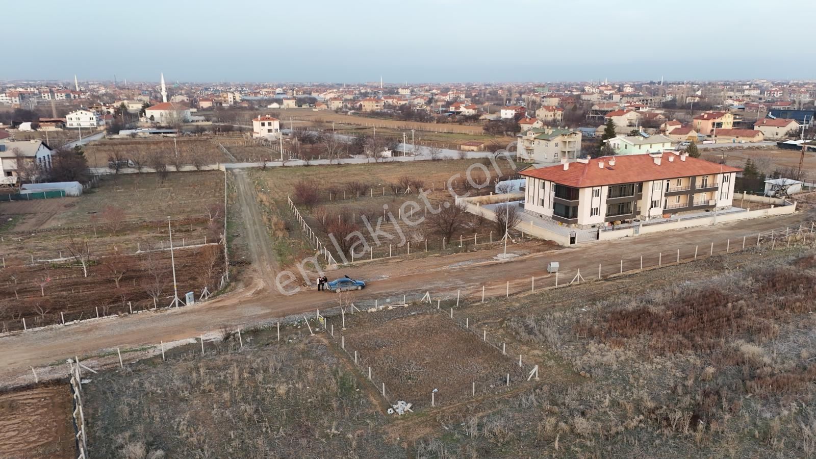 Bahçeşehir’de Ev Yapmaya Hazır Arsa - Görsel 24