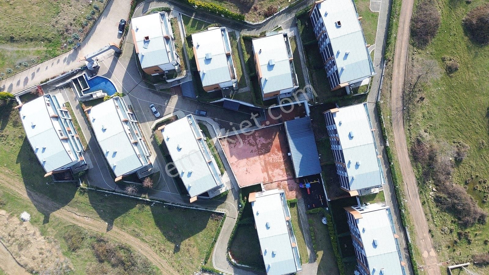 Mia Thermal Sitesi'nde 4 +1 Teraslı Dubleks Daire | Tekce - Görsel 2