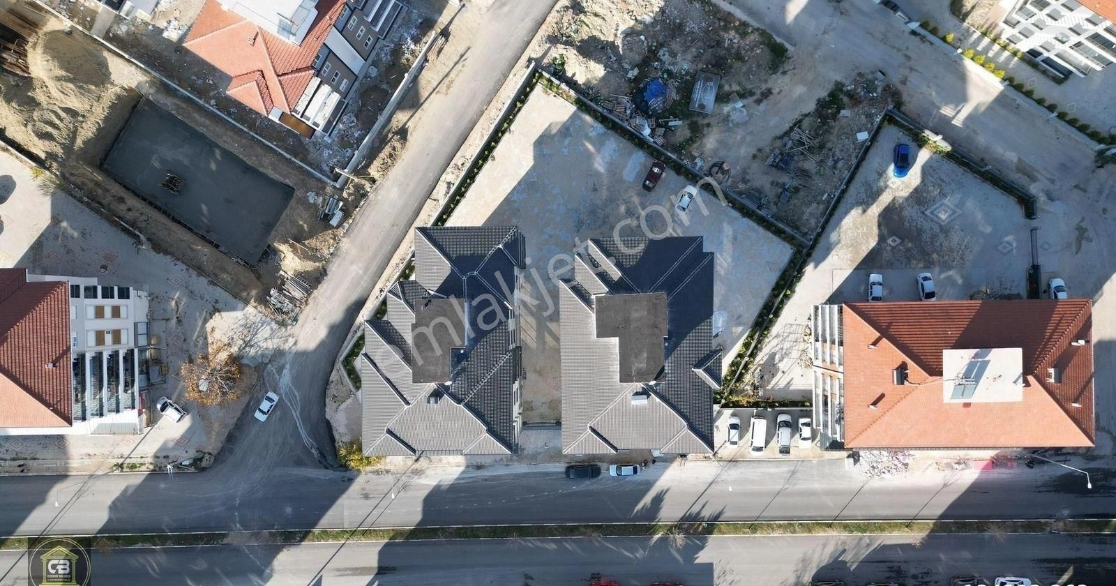 Coşkun Baloğlu Gayrimenkul'den 2+1 105m² Sıfır Doğalgazlı Daire - Görsel 20