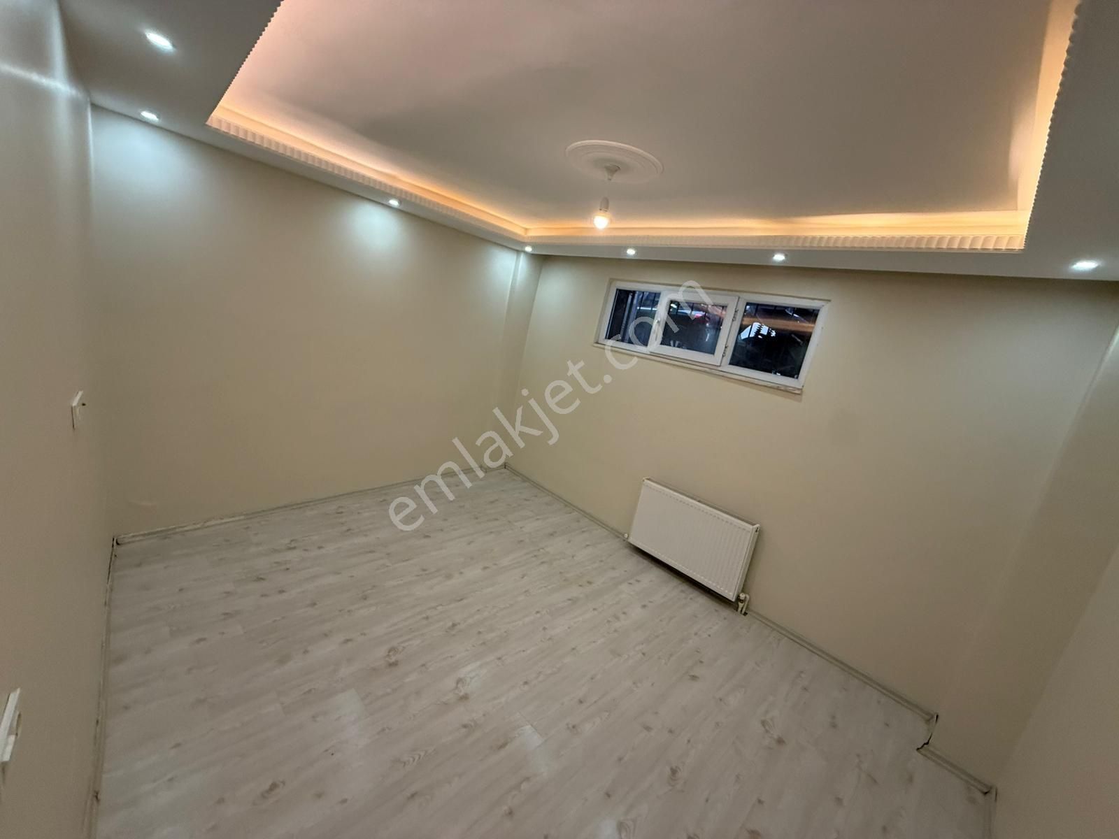 Home'dan Malkoçoğlu Mah'de Satılık 100m 2+1 Lüx Bahçe Katı Daire