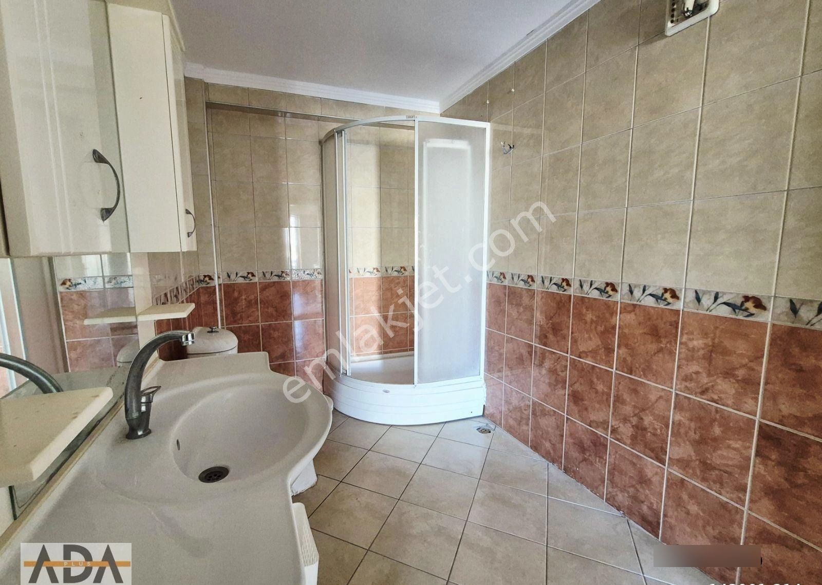 Kuşadası Şehir Merkezinde Satılık Fırsat 2+1 Daire - Görsel 4