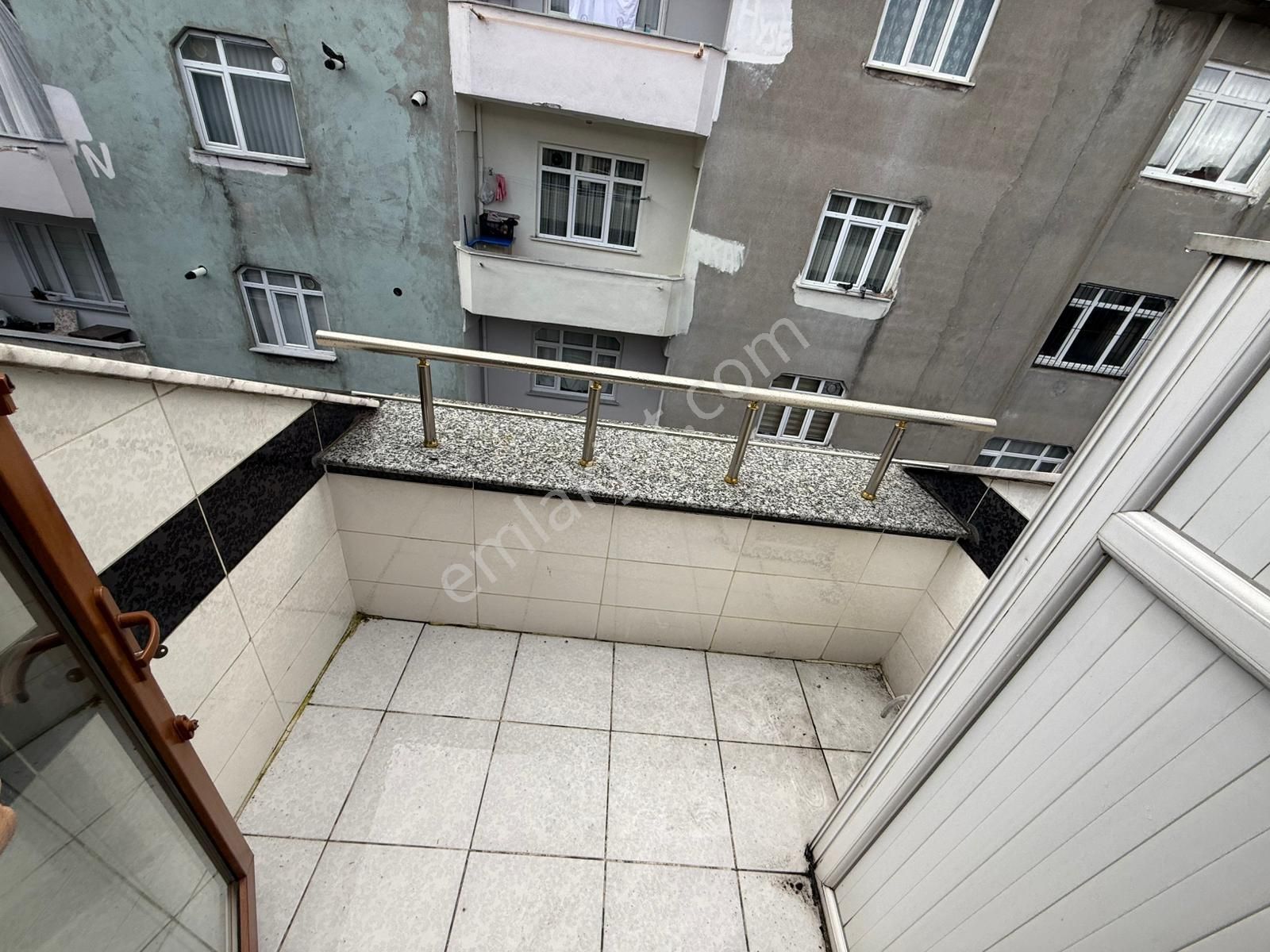 Home'dan İsmetpaşa Mah Tranvay Dibi Kiralık 100m 2+1 4-kat Daire - Görsel 17