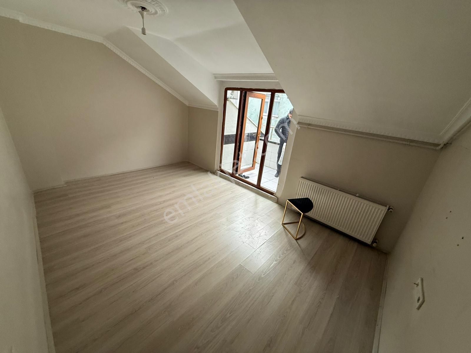 Home'dan İsmetpaşa Mah Tranvay Dibi Kiralık 100m 2+1 4-kat Daire - Görsel 31