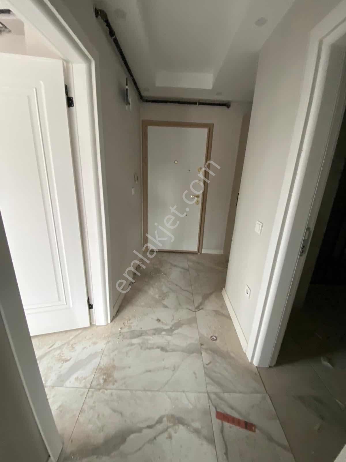 Yalova Çiftlikköy Kiralık Temiz 1+1 Daire