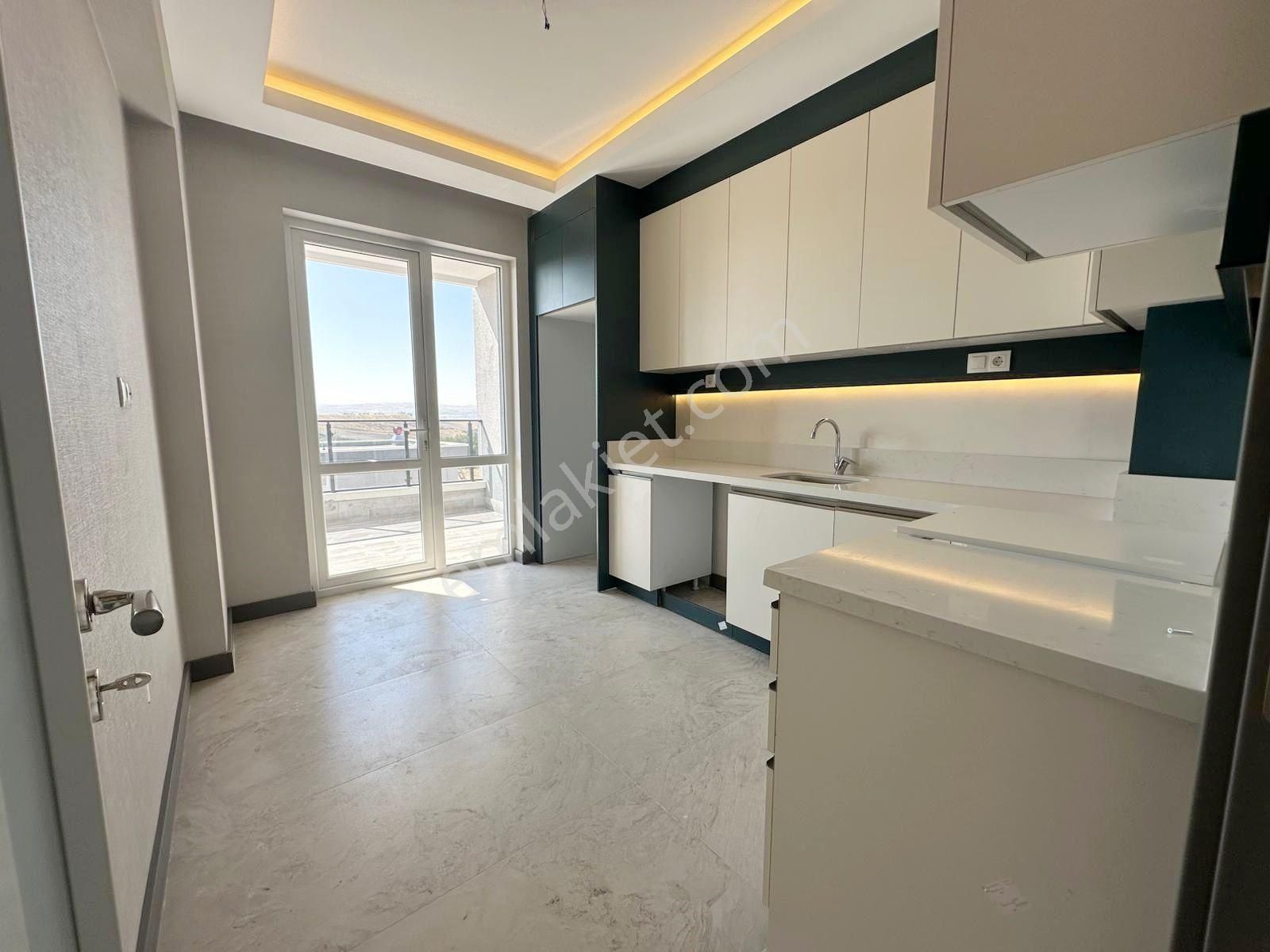 Yapracık Mah. Satılık Yerden Isıtma Bağımsız Mutfak 2+1 Daireler - Görsel 3