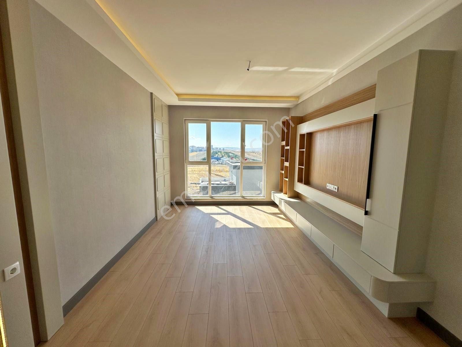 Yapracık Mah. Satılık Yerden Isıtma Bağımsız Mutfak 2+1 Daireler - Görsel 7