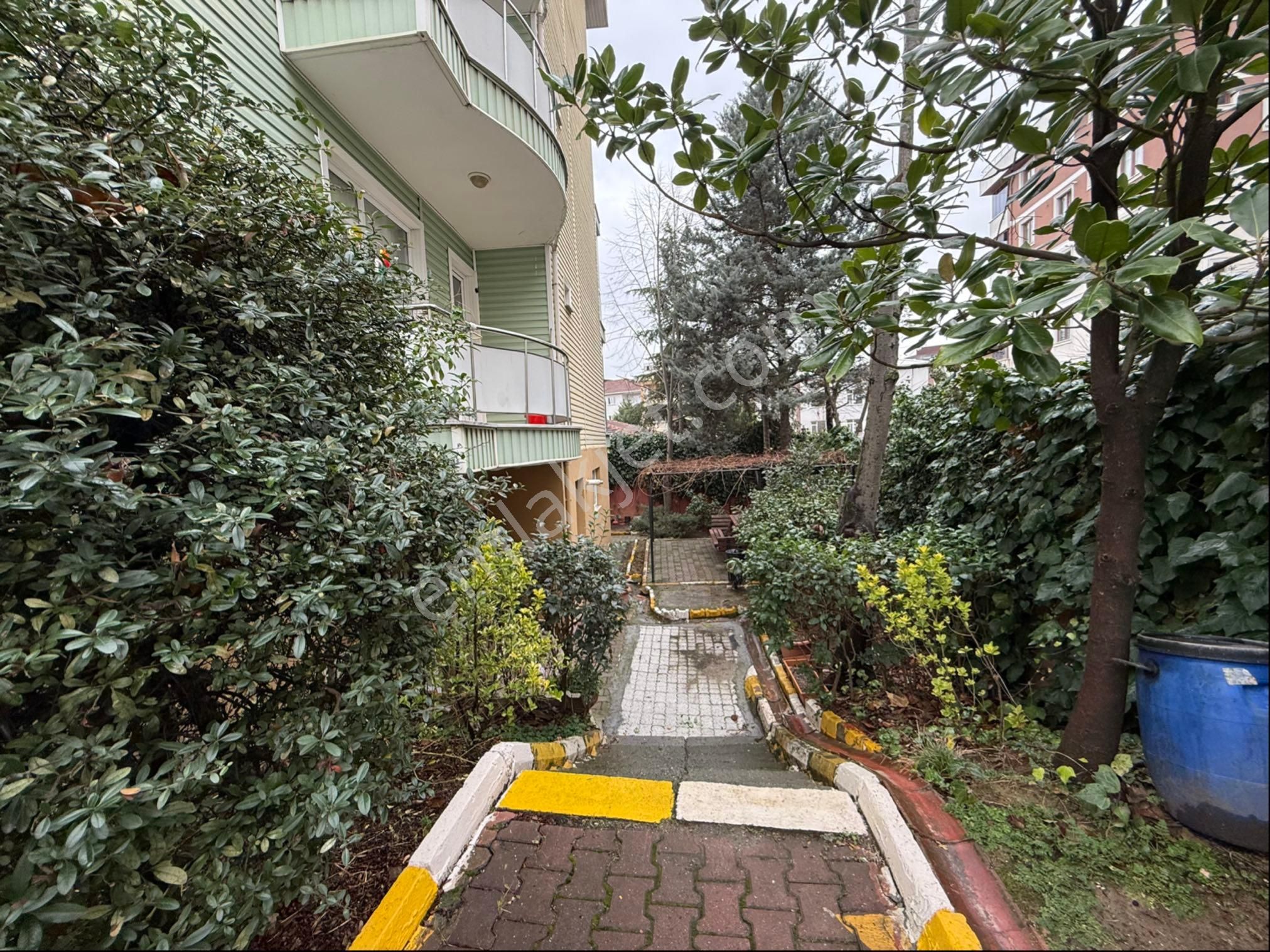 Samandıra Merkezde Site İçinde 3+1 140 M2 Giriş Katı Daire - Görsel 32