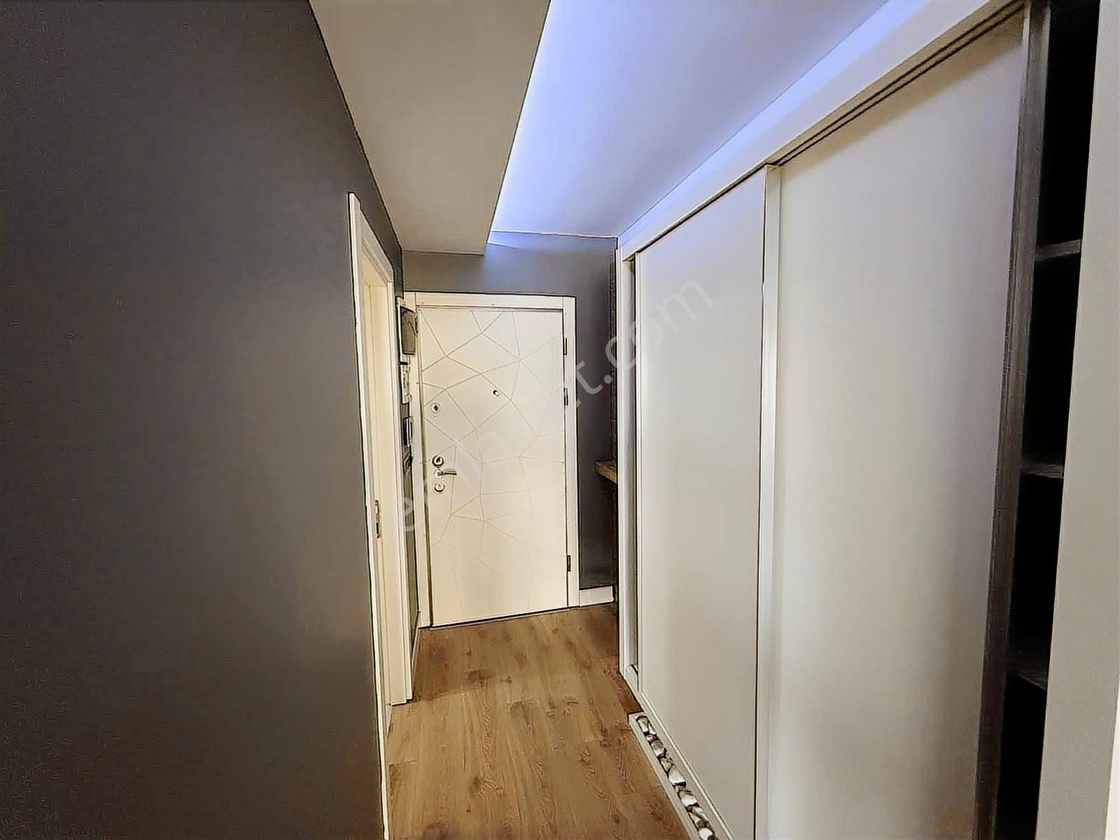 Corner Suites'de Full Eşyalı, Yerden Isıtmalı Modern Satılık 1+1 - Görsel 33