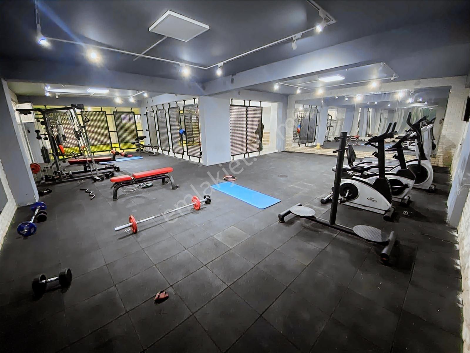 Corner Suites'de Full Eşyalı, Yerden Isıtmalı Modern Satılık 1+1 - Görsel 13