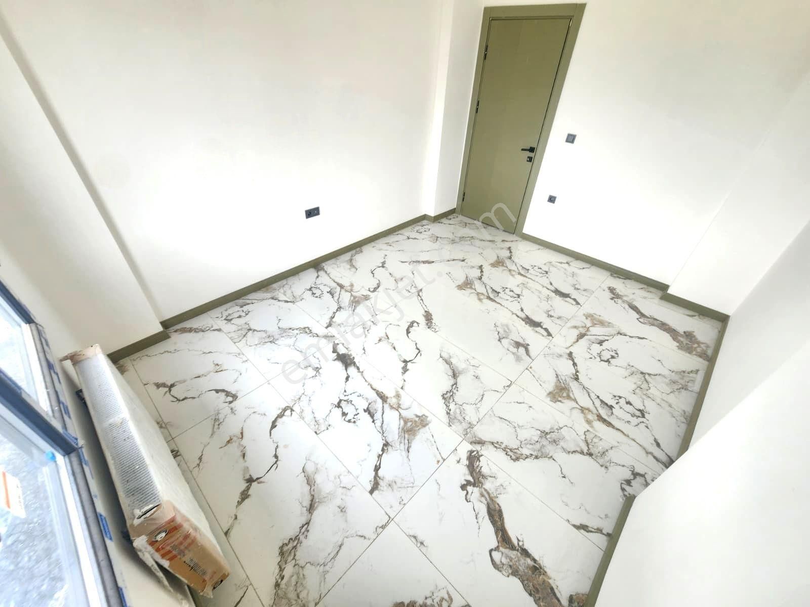 Aygülden Burhaniye Bahçelievler'de Sıfır Kat Ve Cephe Seçenekleriyle Doğalgazlı 1+1 Satılık Daireler - Görsel 21