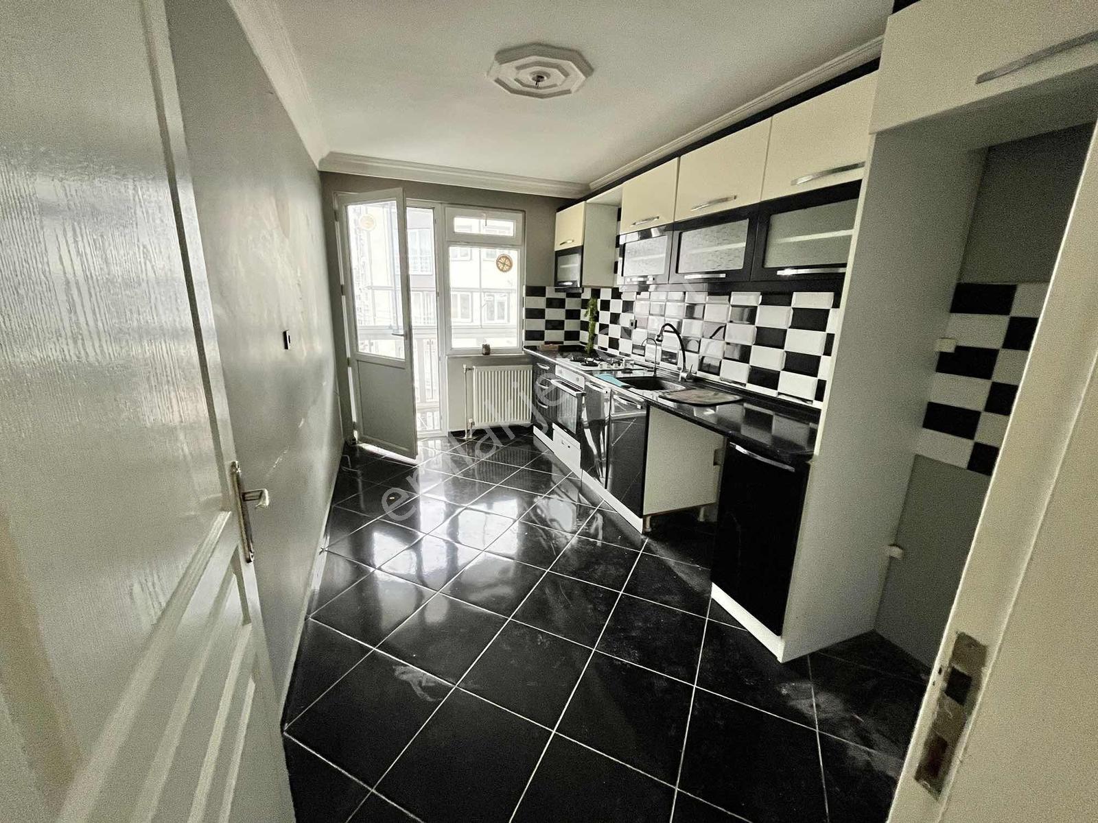 Tuğradan Reşadiye'de Arakat Caddeye Cephe 2+1 Satılık Daire - Görsel 31