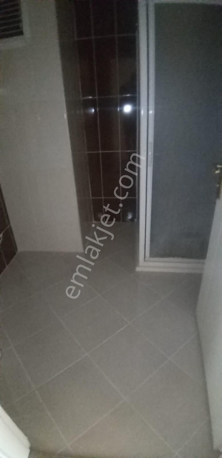 Adalet Gold Group Emlak'tan Satılık Daire 4+1 Site İçerisinde Ara Katta - Görsel 32