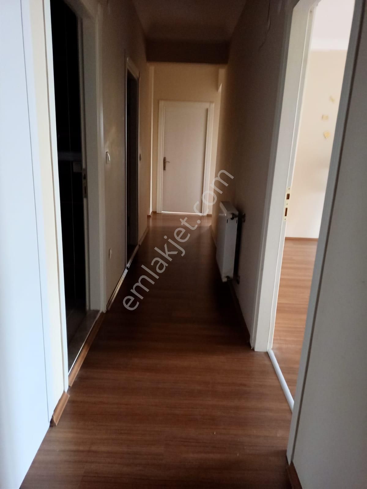 Adalet Gold Group Emlak'tan Satılık Daire 4+1 Site İçerisinde Ara Katta - Görsel 12