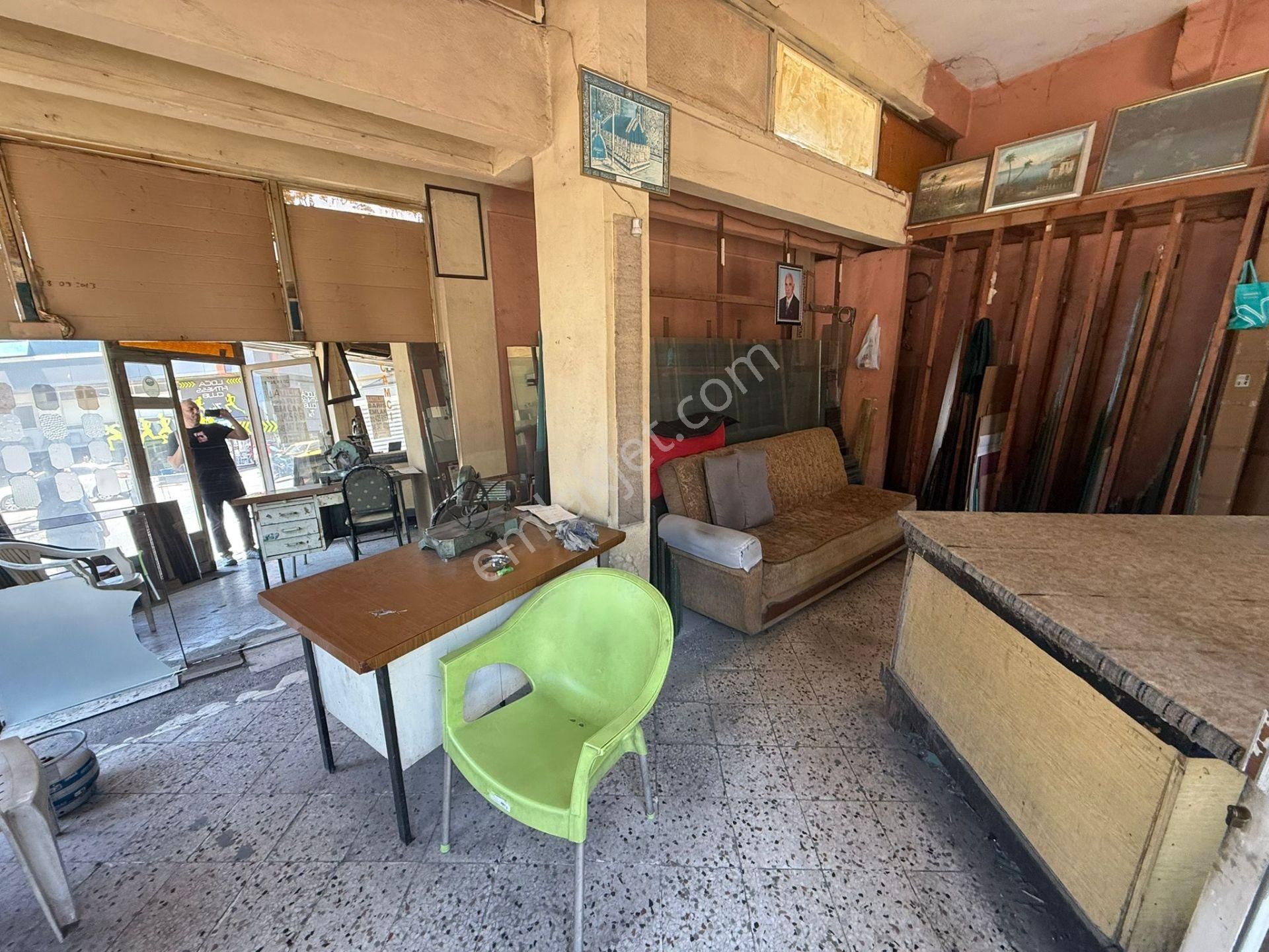 Barış'tan Tepeüstü Merkezde Cadde Üzeri Çift Katlı Köşe Dükkan - Görsel 4