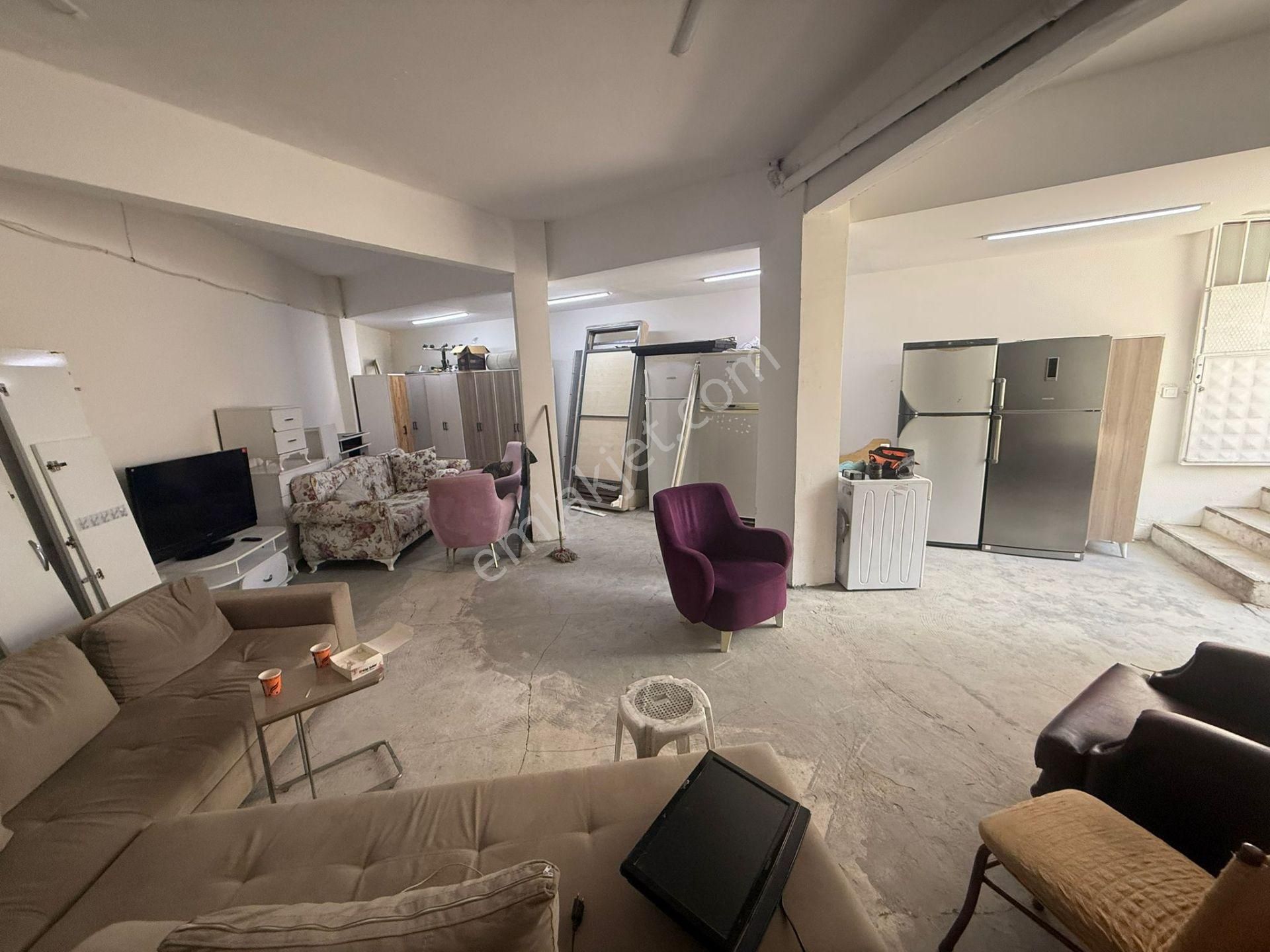 Barış'tan Tepeüstü Merkezde Cadde Üzeri Çift Katlı Köşe Dükkan - Görsel 5