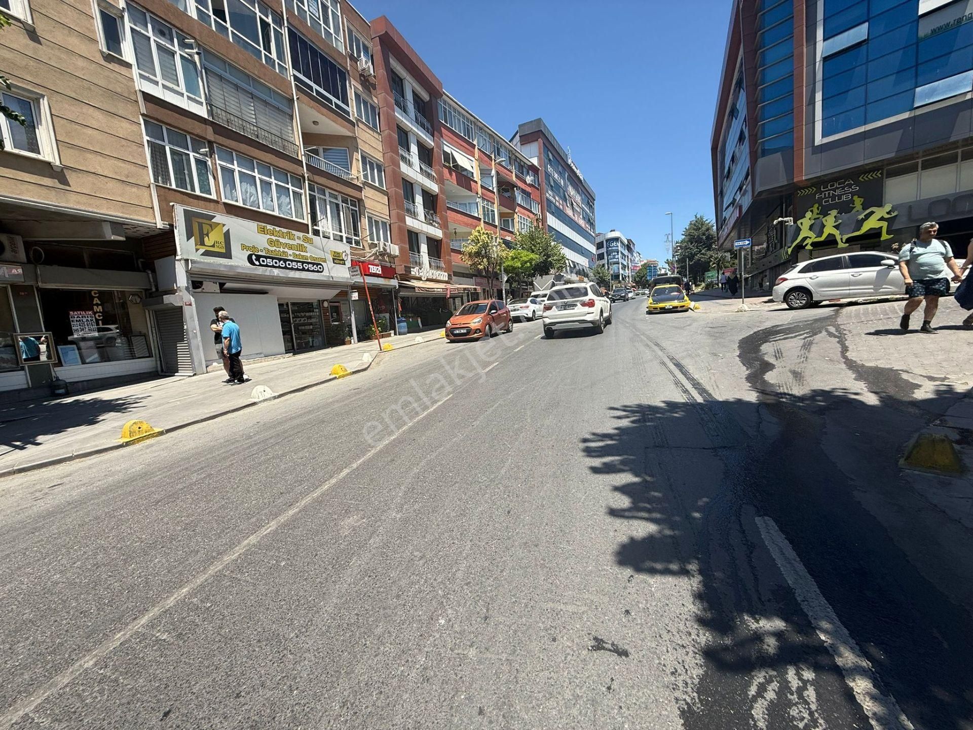 Barış'tan Tepeüstü Merkezde Cadde Üzeri Çift Katlı Köşe Dükkan - Görsel 11