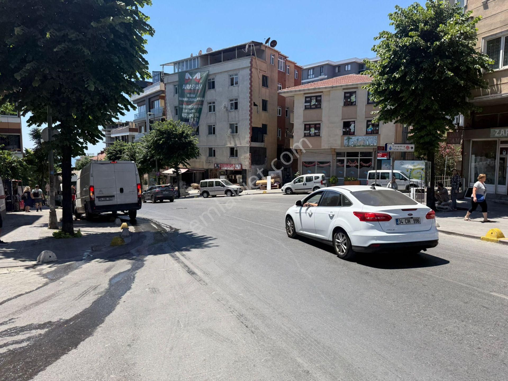 Barış'tan Tepeüstü Merkezde Cadde Üzeri Çift Katlı Köşe Dükkan - Görsel 8