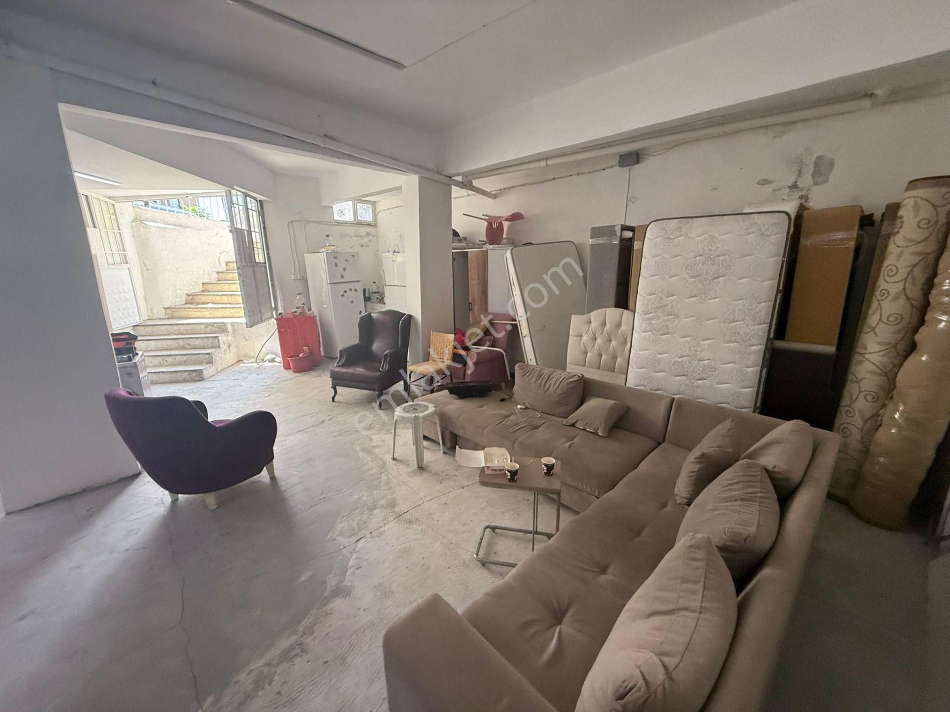 Barış'tan Tepeüstü Merkezde Cadde Üzeri Çift Katlı Köşe Dükkan - Görsel 2