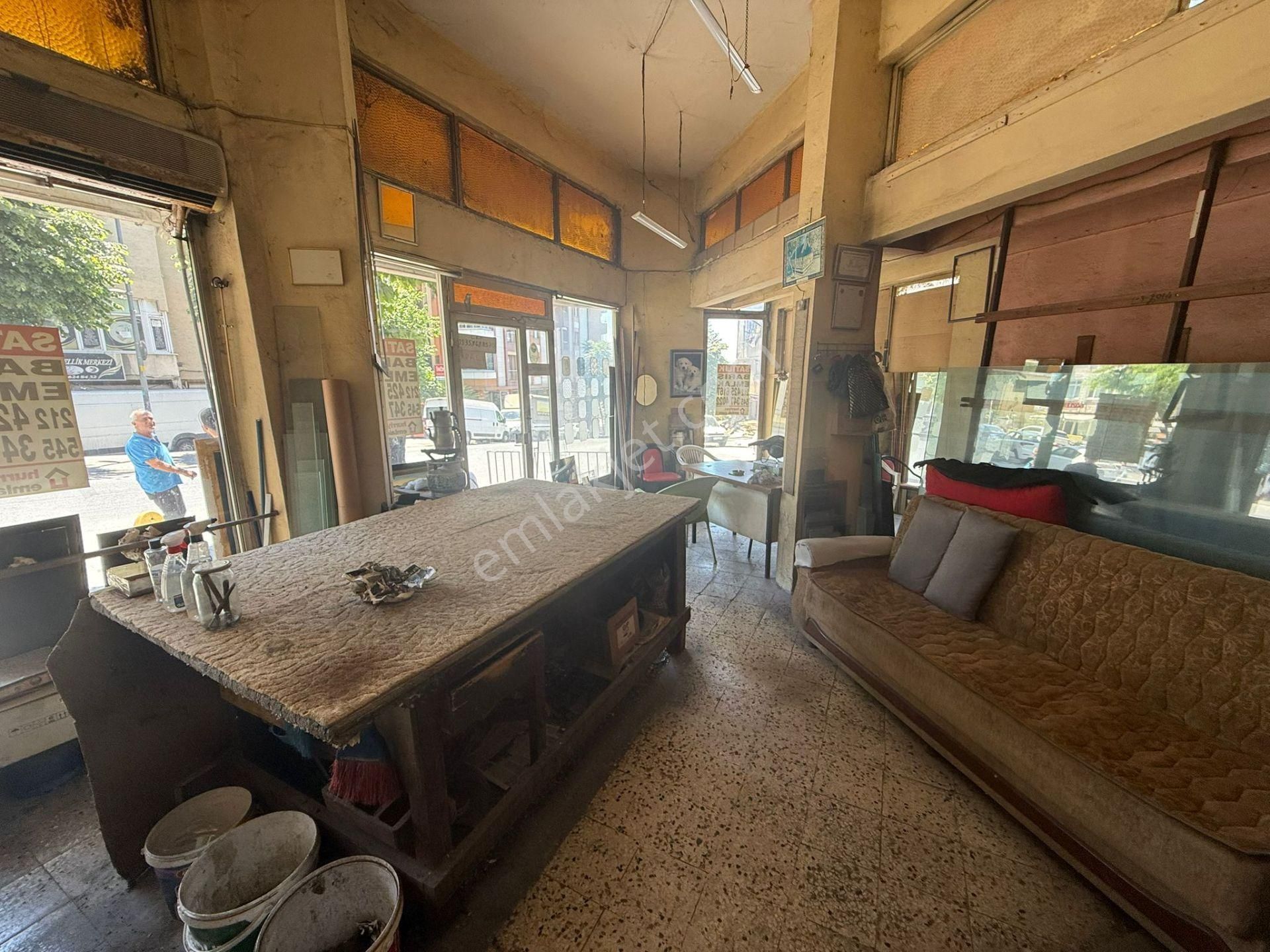 Barış'tan Tepeüstü Merkezde Cadde Üzeri Çift Katlı Köşe Dükkan - Görsel 13