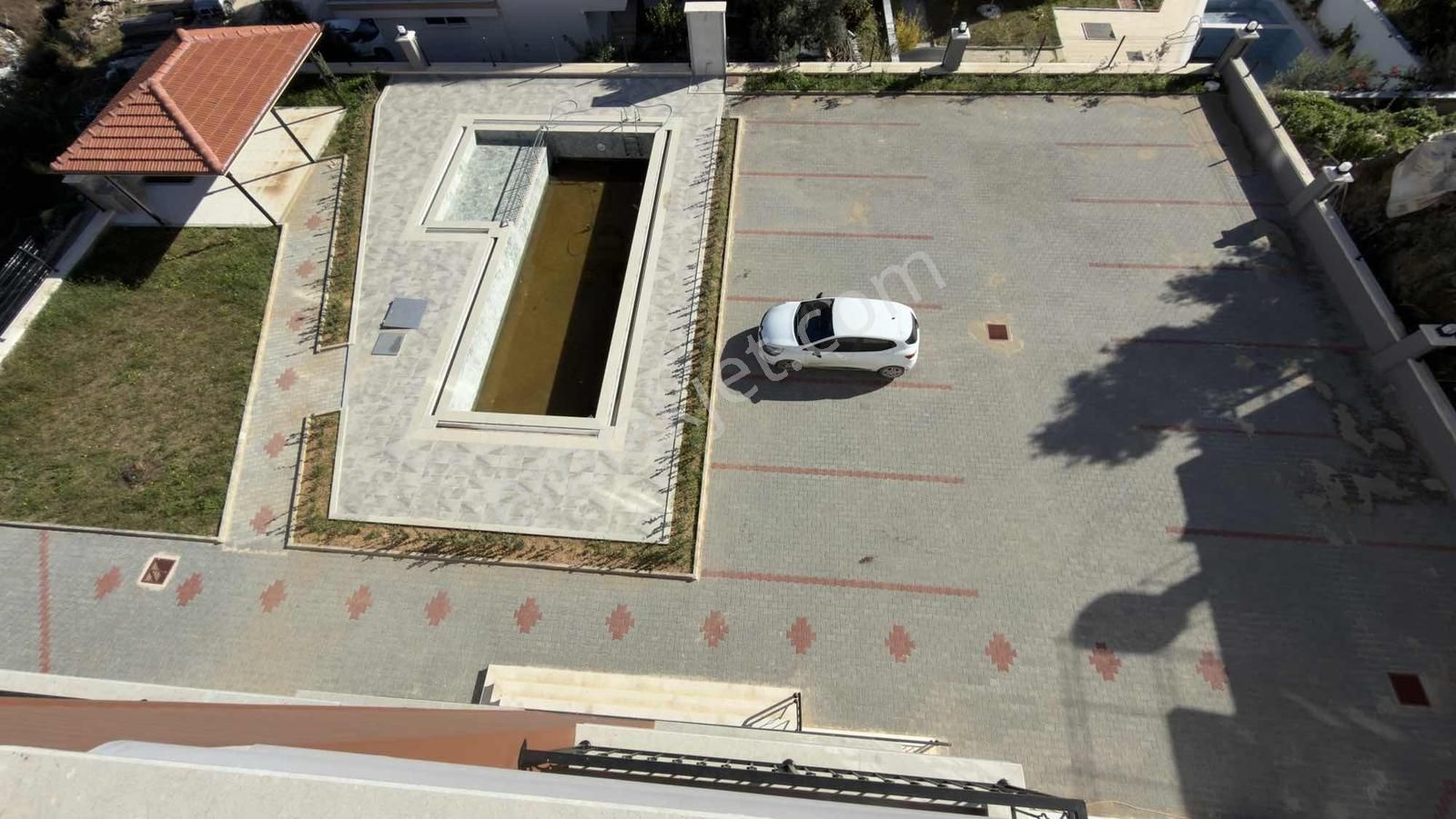 Çıplaklı Merkezde Uygun Fiyatlı Satılık 2+1 Manzaralı Daire - Görsel 2