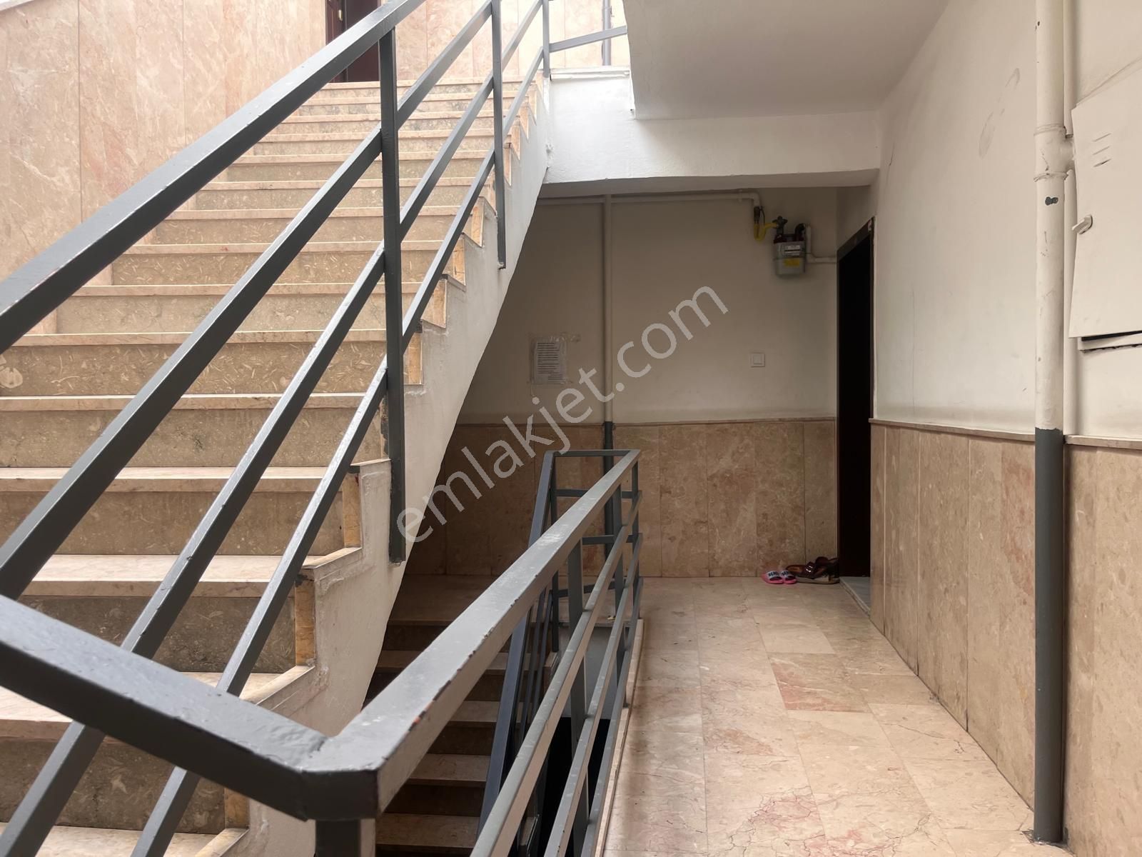 Acilll ! Satılık 3+1 Daire- Sami Ulus Doğum Hastanesi Yanında - Görsel 28