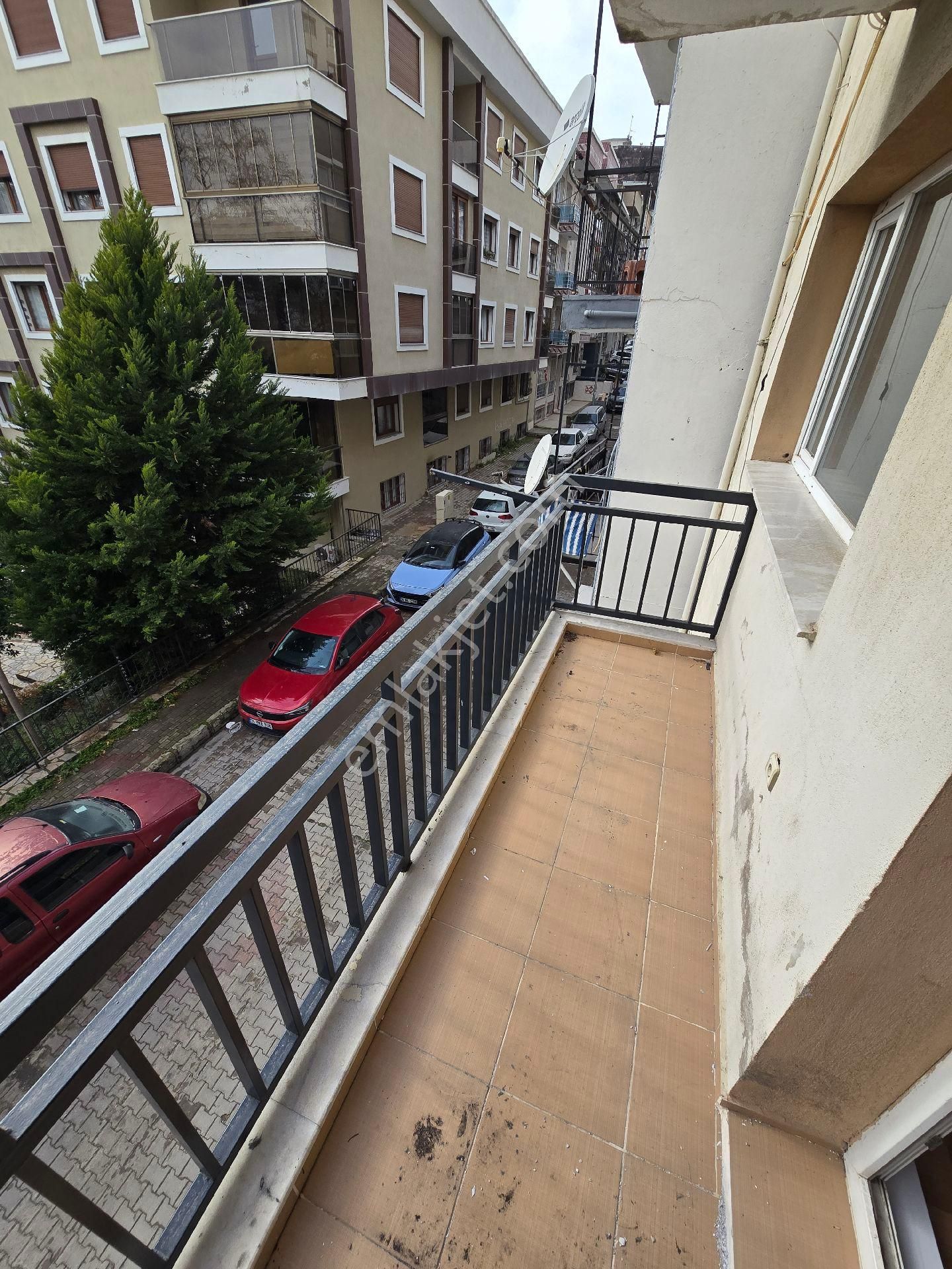 Karabağlar Vatan Mahallesi Satılık Daire - Görsel 23