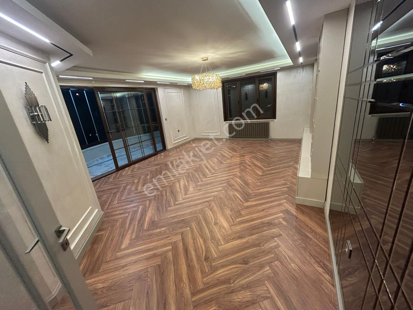 Satılık Ultra Yapılı 3+1 Daire-çukurambar- İç Mimar Dekorasyon.