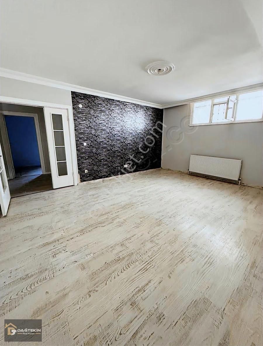 Kavaklıda Satılık 3,5 +1 140 M2 Krediye Uygun Hazır Daire