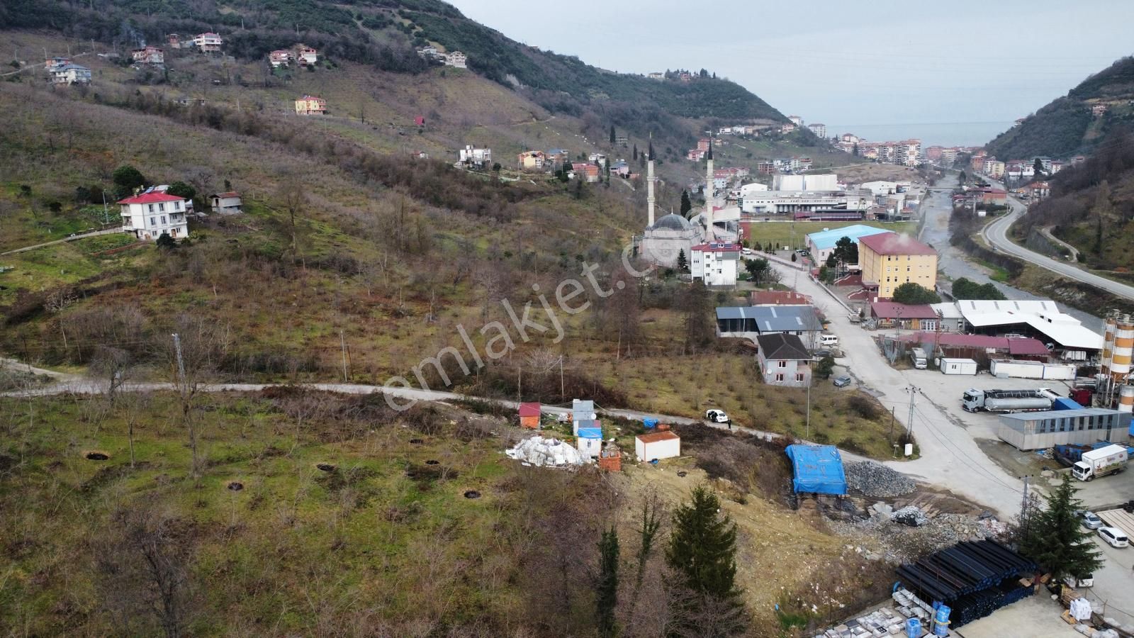 Trabzon Yomrada Satılık Ticari Ve Konut İmarlı Arsa - Görsel 4