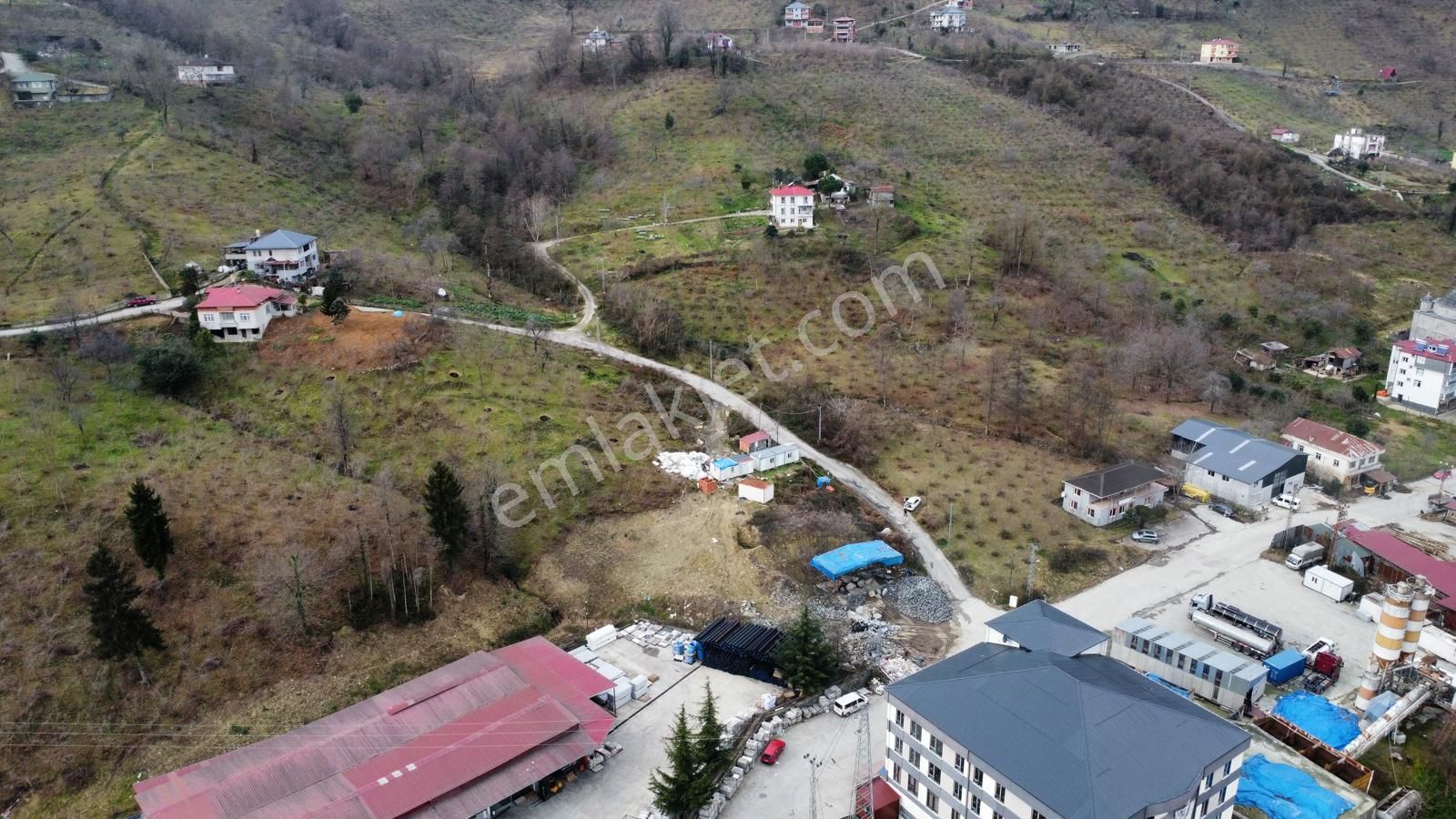 Trabzon Yomrada Satılık Ticari Ve Konut İmarlı Arsa - Görsel 28