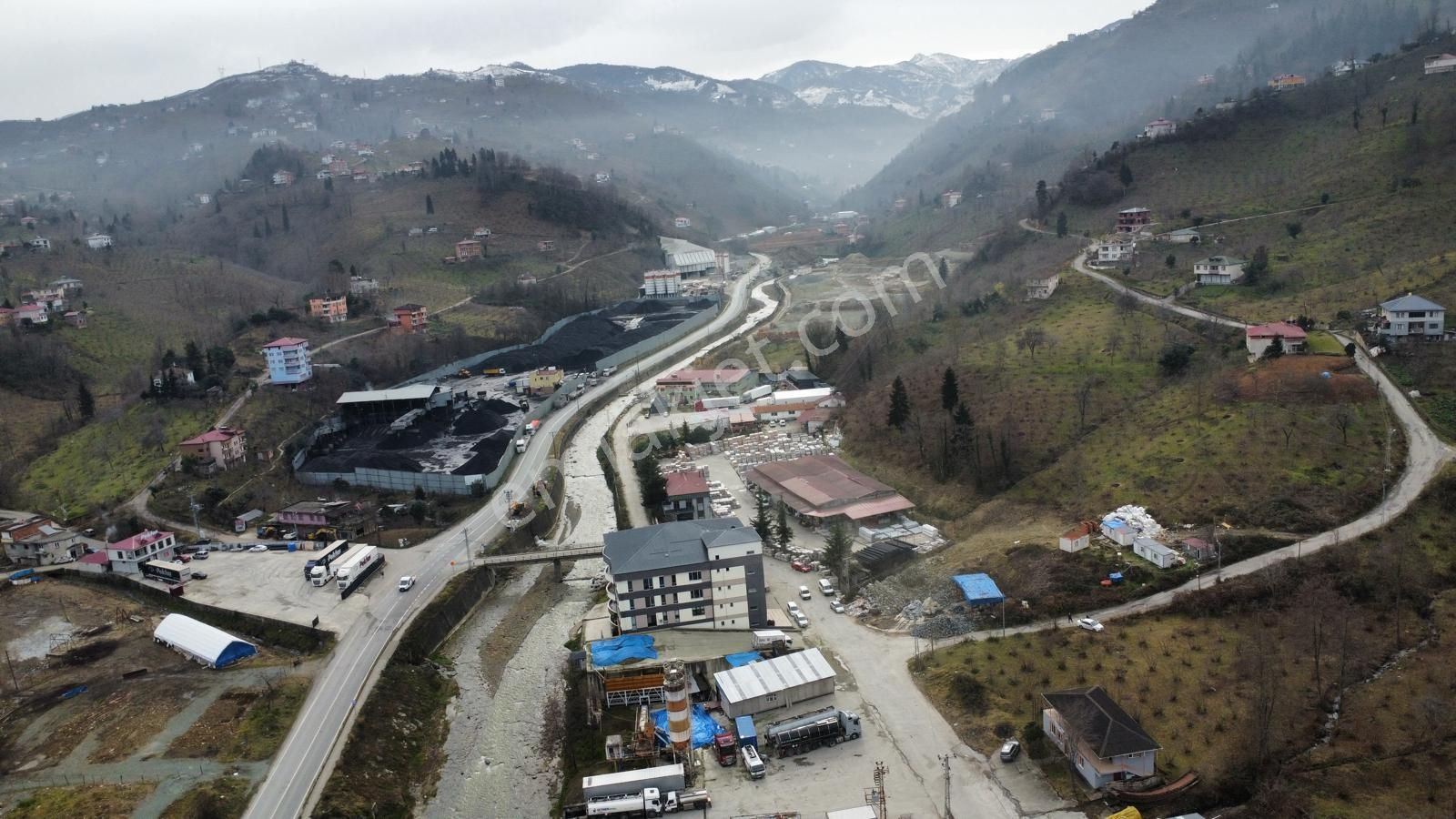 Trabzon Yomrada Satılık Ticari Ve Konut İmarlı Arsa - Görsel 14