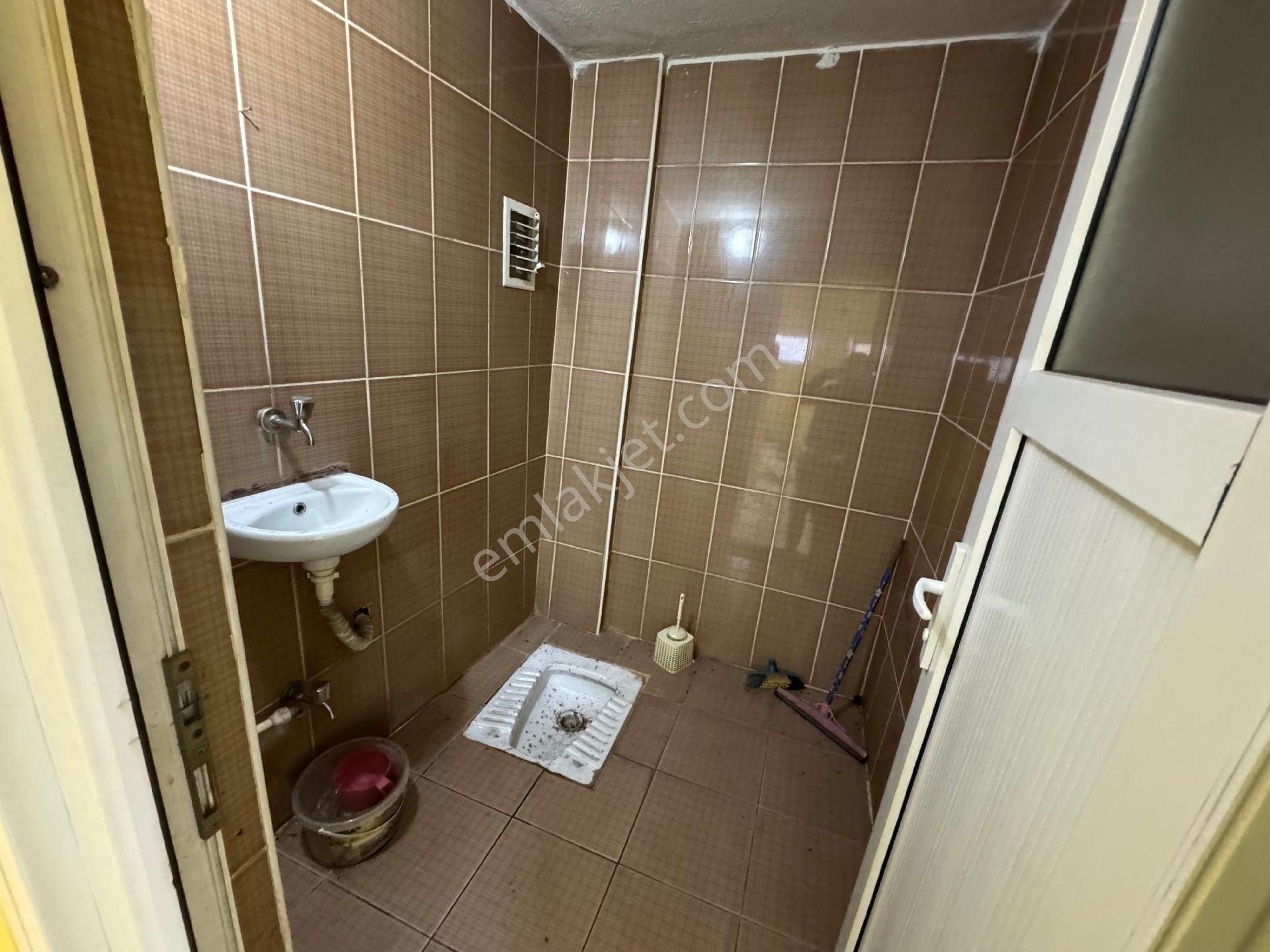 Ararat Gayrimenkul'den Köşebaşı Acil Satılık Dükkan - Görsel 10