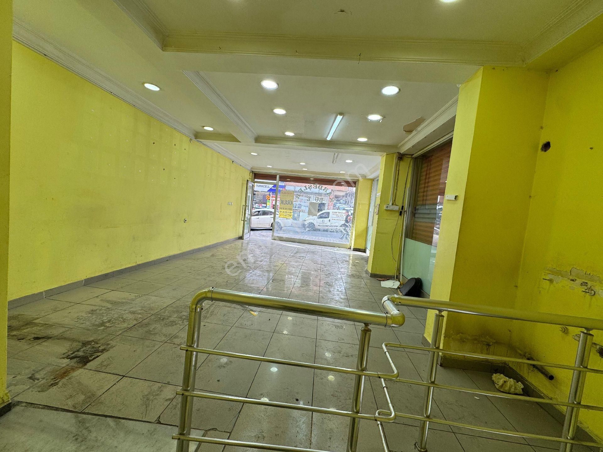 Ararat Gayrimenkul'den Köşebaşı Acil Satılık Dükkan - Görsel 7