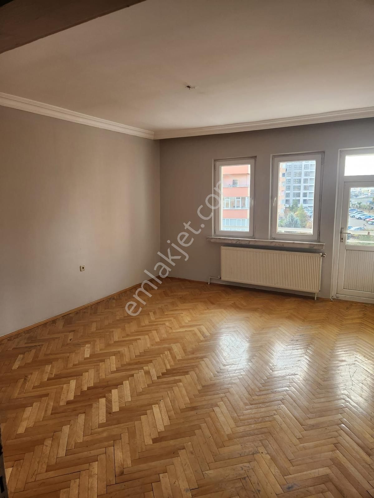 Batıkent'te-site İçi-ara Kat-asansörlü-boş-3+1-satılık Daire - Görsel 6