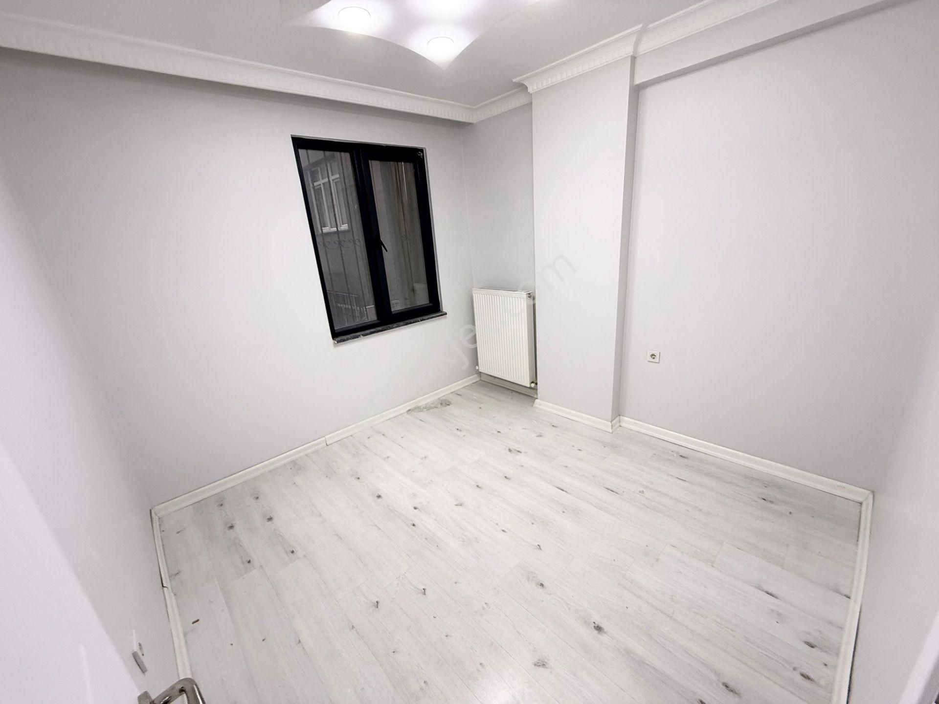 Uğurmumcu Mah Cadde Üzeri 2+1 100m2 1.kat Daire - Görsel 6