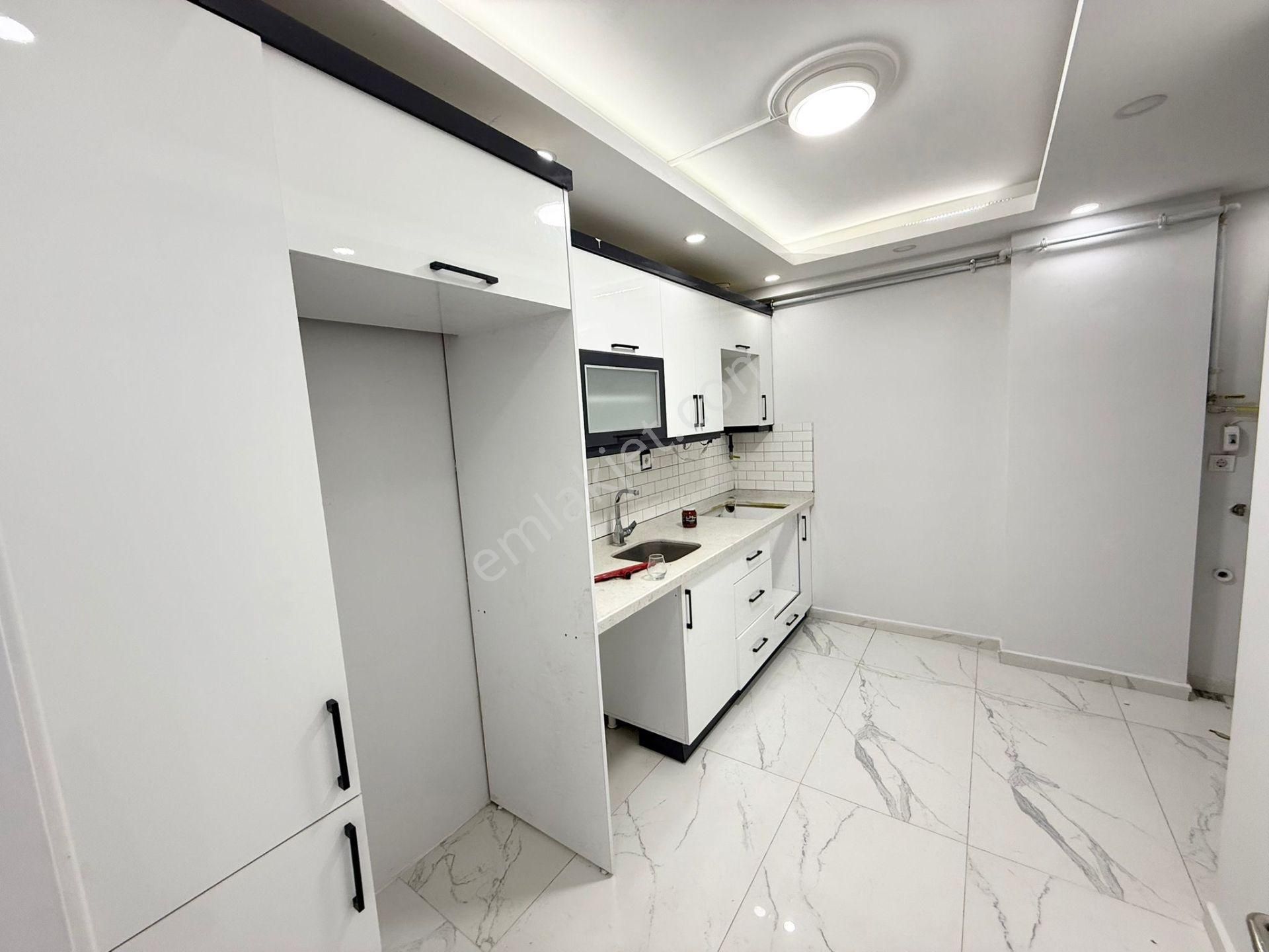 Uğurmumcu Mah Cadde Üzeri 2+1 100m2 1.kat Daire - Görsel 24